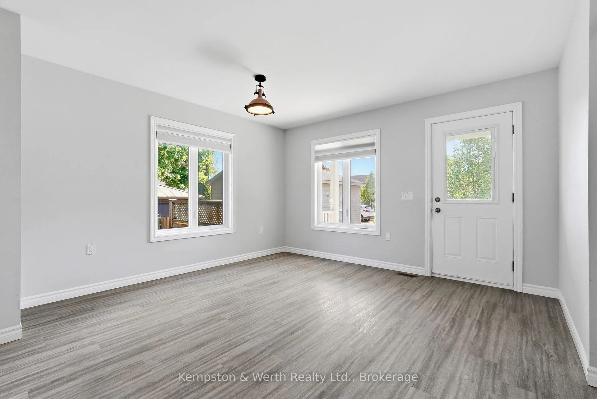 Photo 19 of 645 Davidson Avenue S, North Perth, Listowel — HOMEH