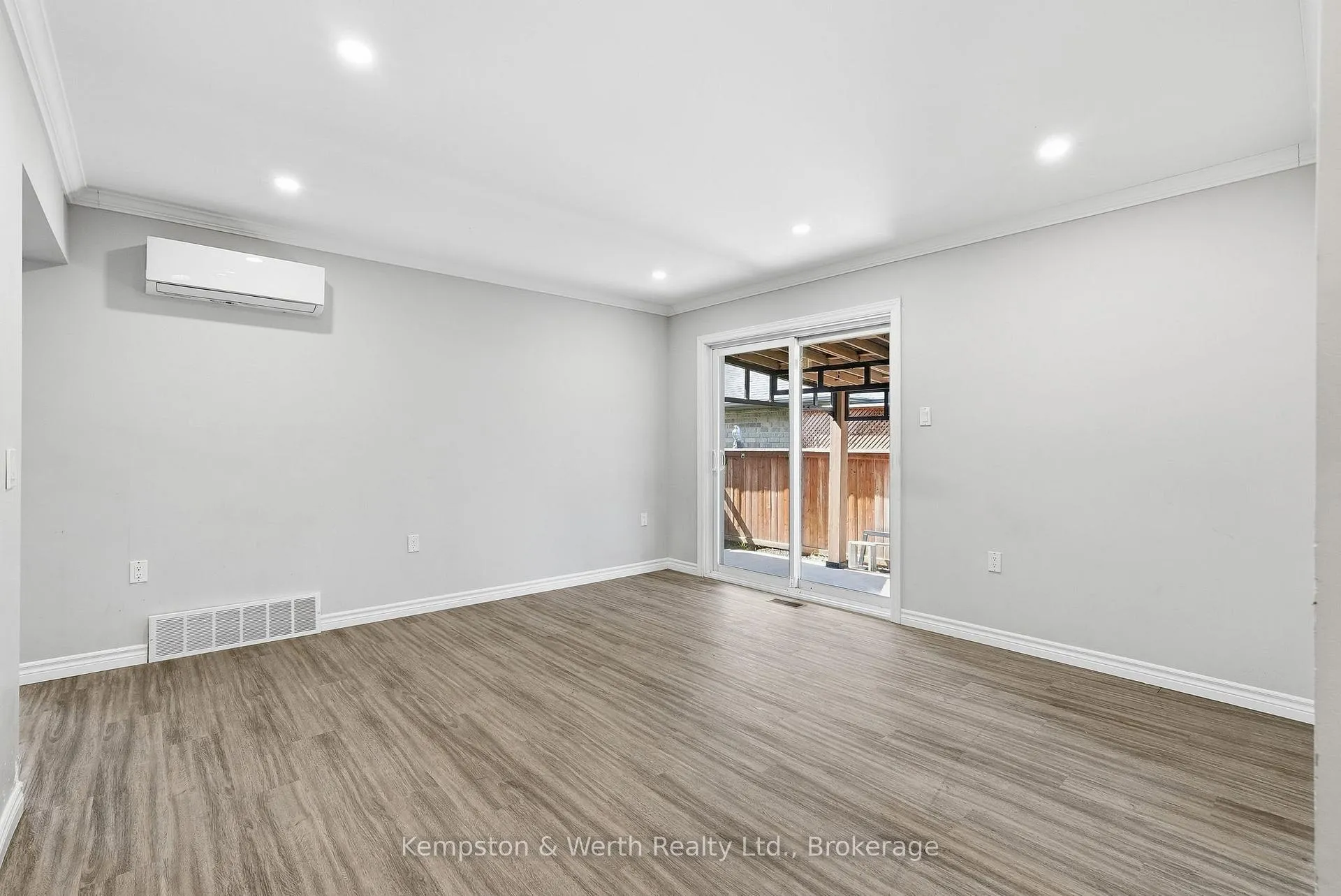 Photo 26 of 645 Davidson Avenue S, North Perth, Listowel — HOMEH