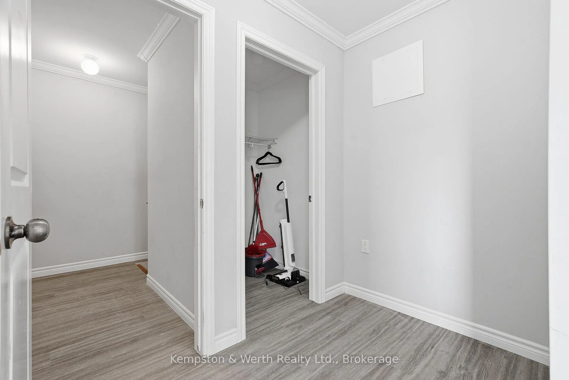 Photo 30 of 645 Davidson Avenue S, North Perth, Listowel — HOMEH