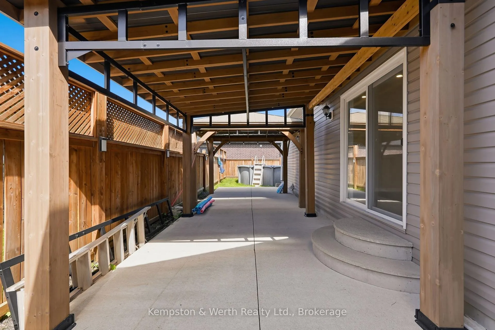 Photo 35 of 645 Davidson Avenue S, North Perth, Listowel — HOMEH