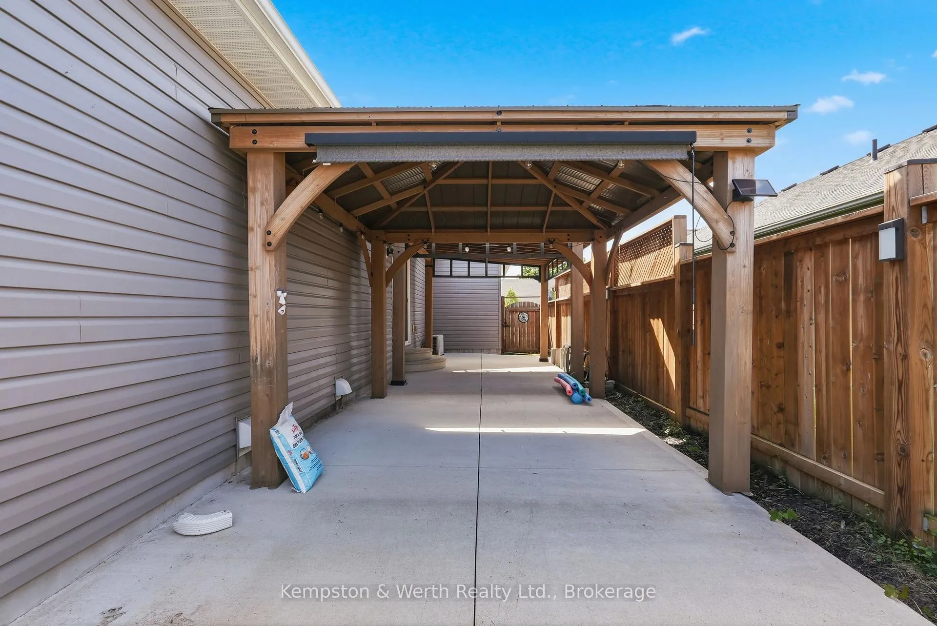 Photo 36 of 645 Davidson Avenue S, North Perth, Listowel — HOMEH