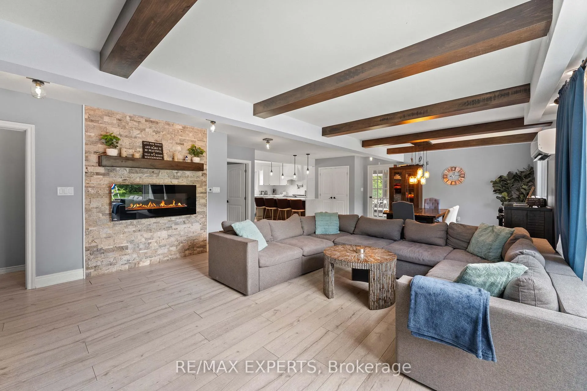 Photo 7 of 2916 Hwy 118e, Bracebridge, Oakley — HOMEH