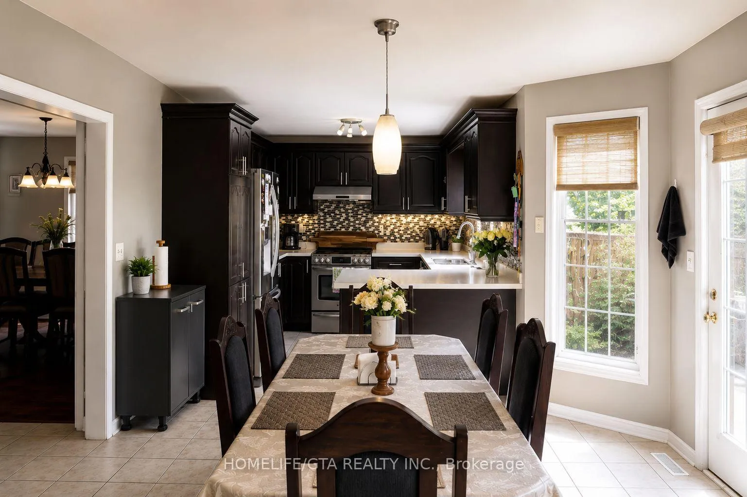 Photo 7 of 13 Sparta Drive, Brampton, Vales of Castlemore — HOMEH