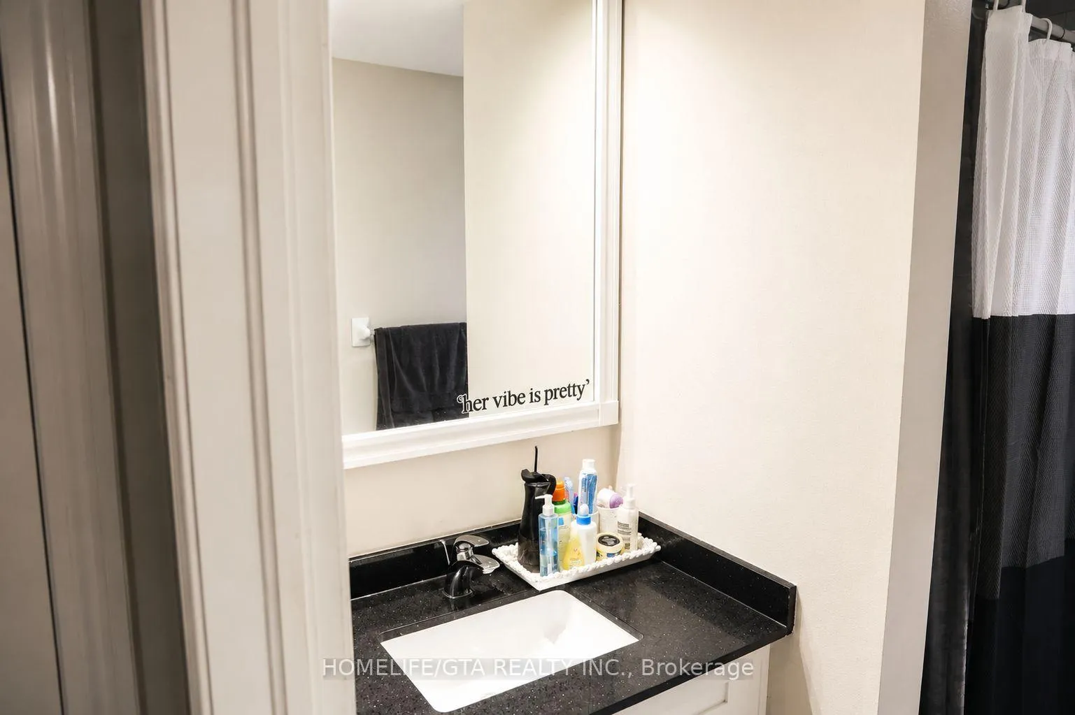 Photo 29 of 13 Sparta Drive, Brampton, Vales of Castlemore — HOMEH