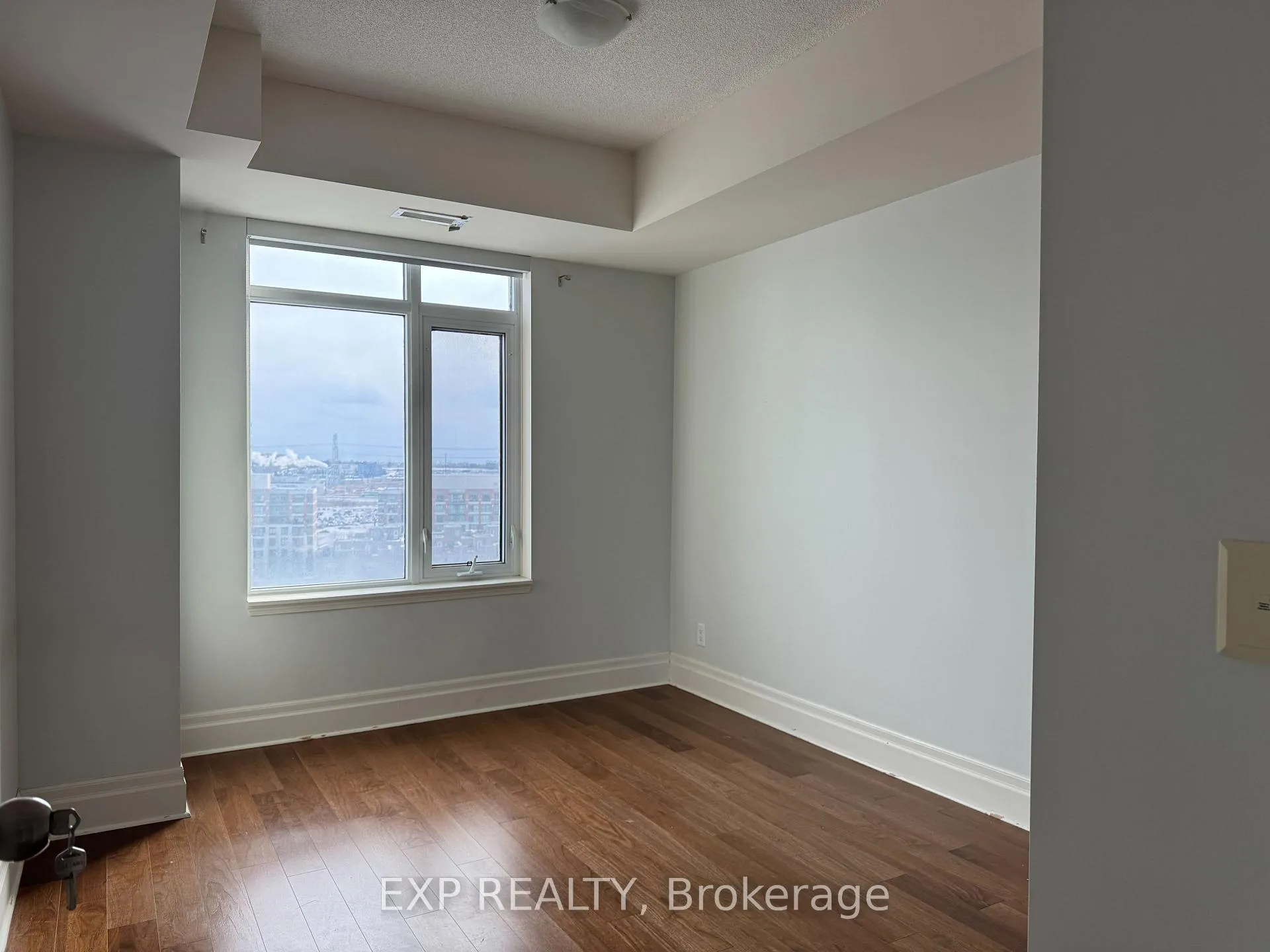 Photo 5 of Unit 1001, 151 Upper Duke Crescent, Markham, Unionville — HOMEH