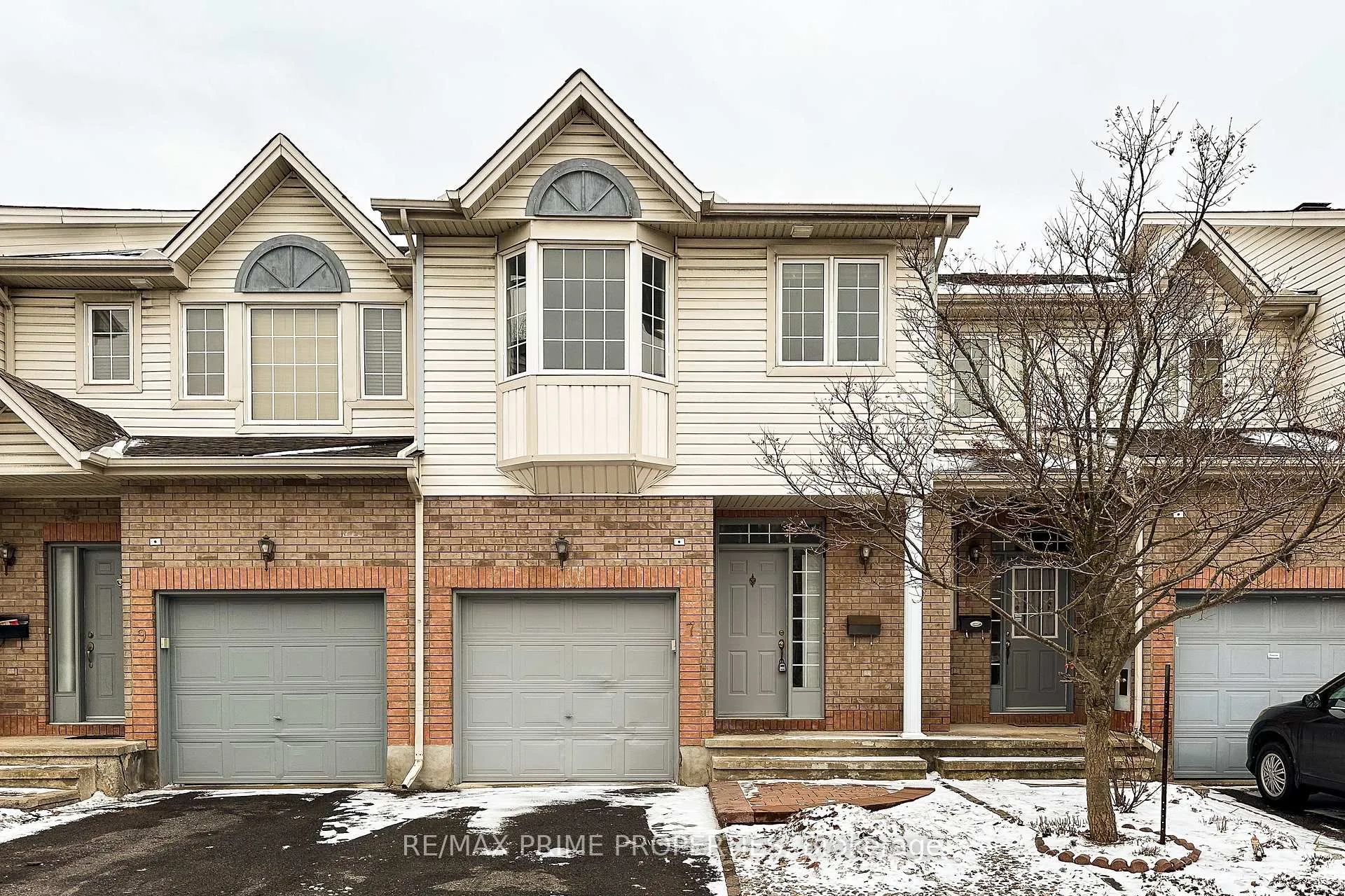 Photo 1 of Unit 7, 211 Station Boulevard, Ottawa, Riverview Park — HOMEH
