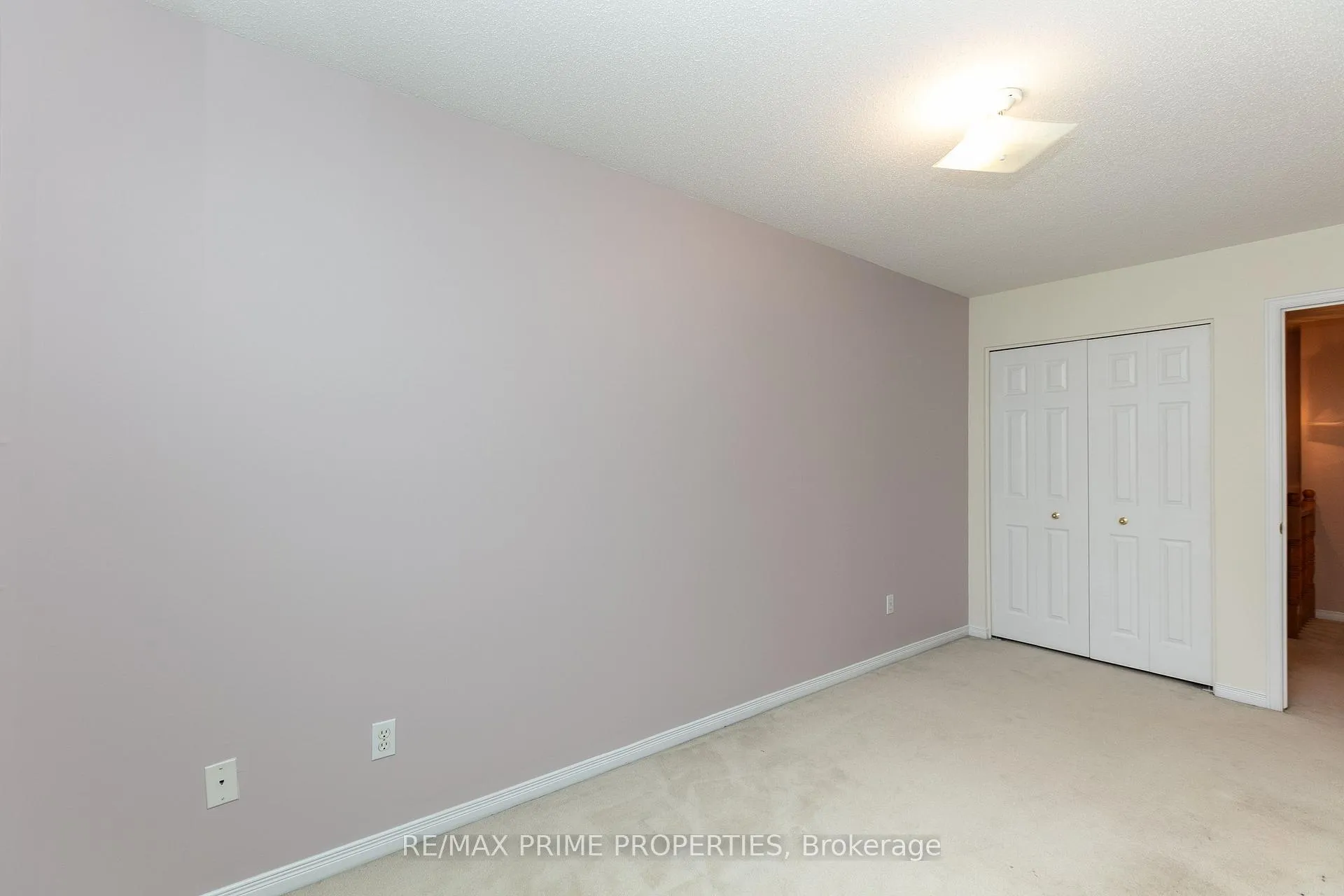 Photo 20 of Unit 7, 211 Station Boulevard, Ottawa, Riverview Park — HOMEH