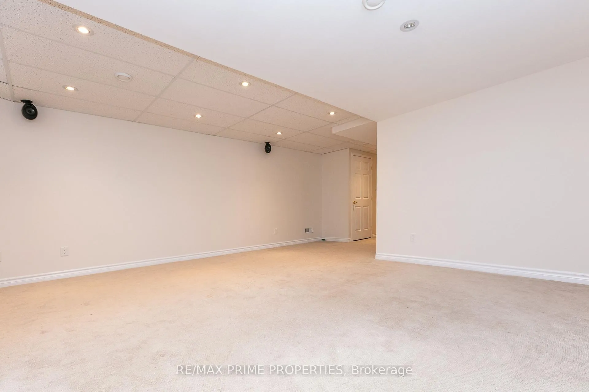 Photo 25 of Unit 7, 211 Station Boulevard, Ottawa, Riverview Park — HOMEH