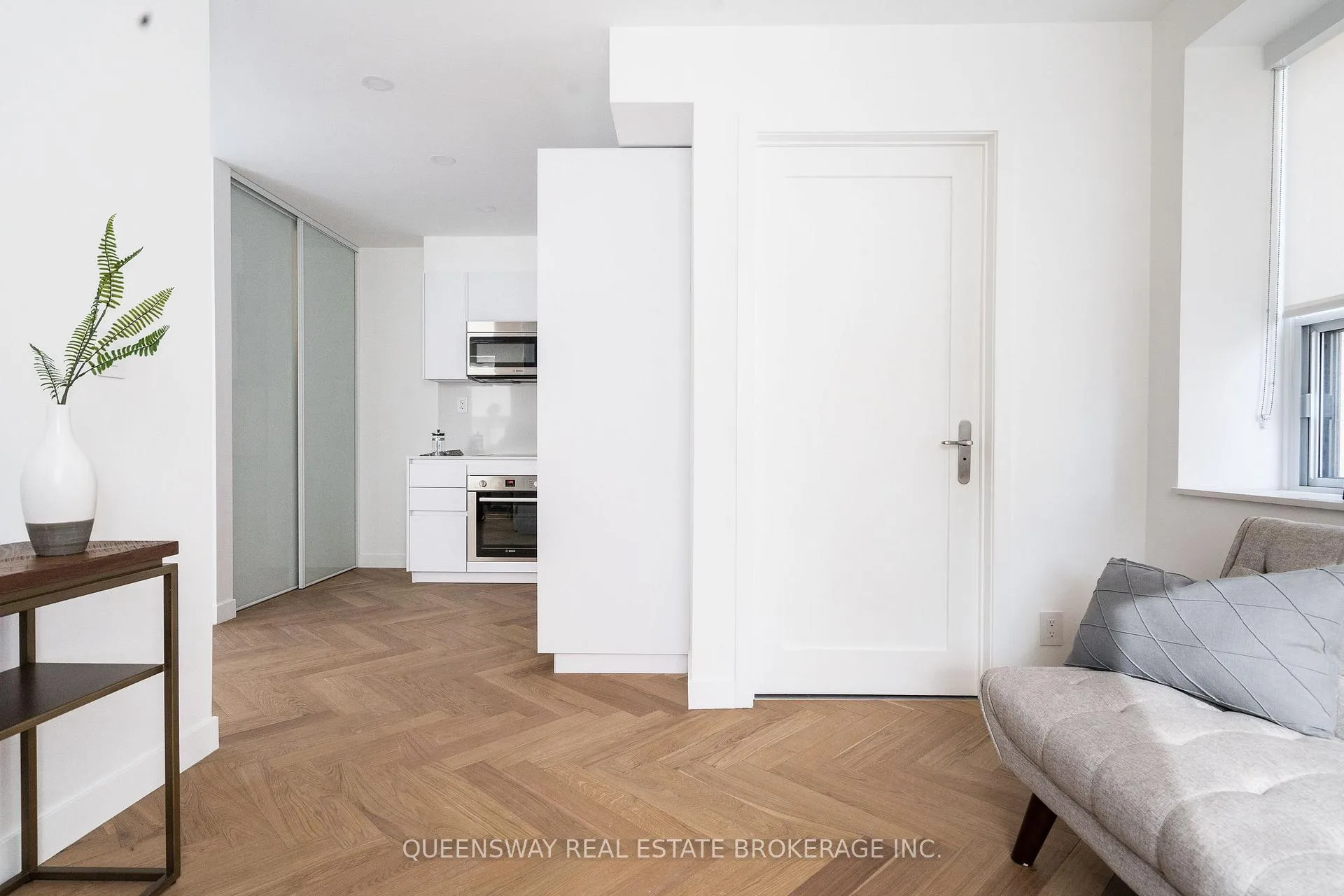 Photo 9 of Unit 102, 110 Wellesley Street E, Toronto, Church-Yonge Corridor — HOMEH