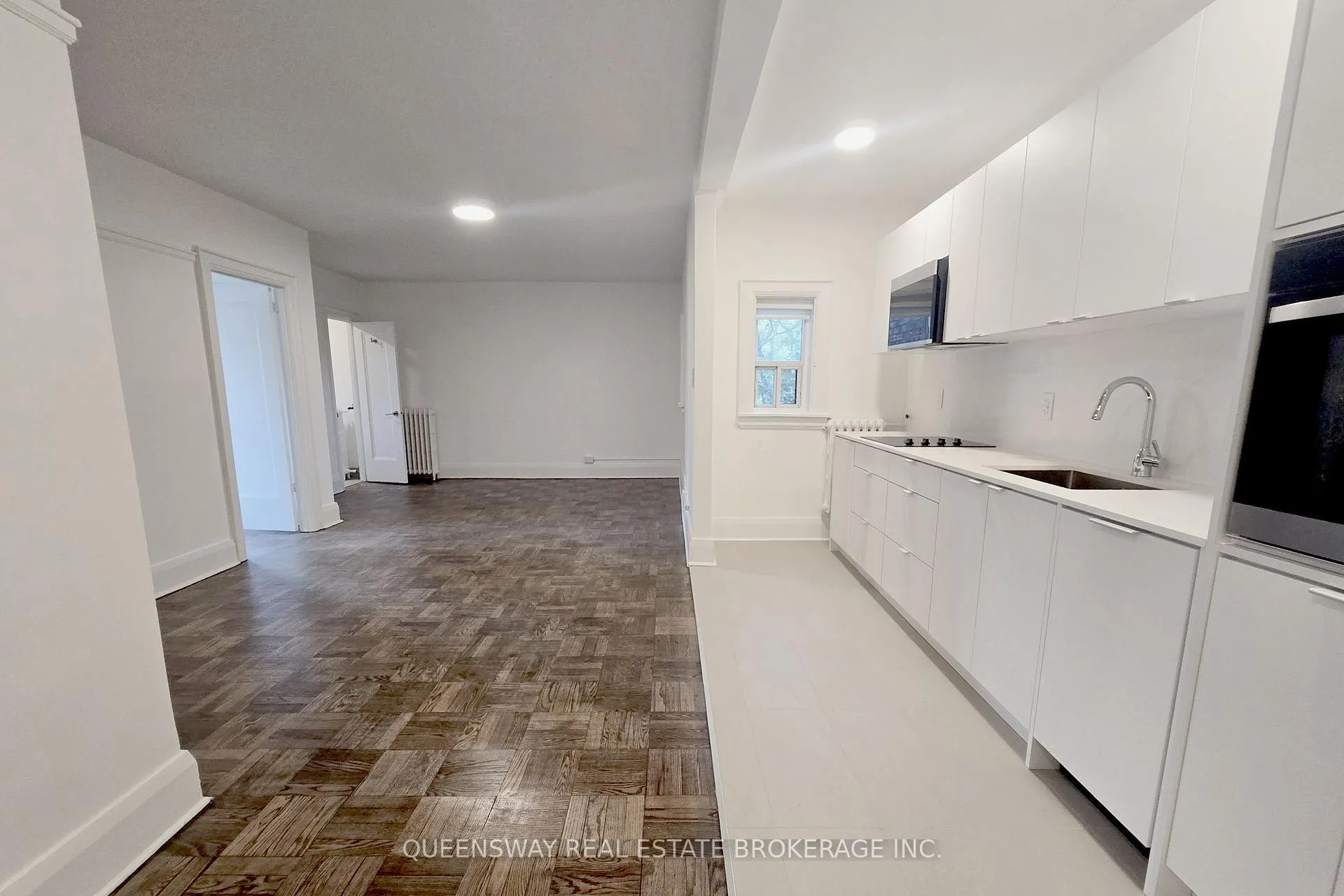 Photo 5 of Unit 508, 110 Wellesley Street E, Toronto, Church-Yonge Corridor — HOMEH