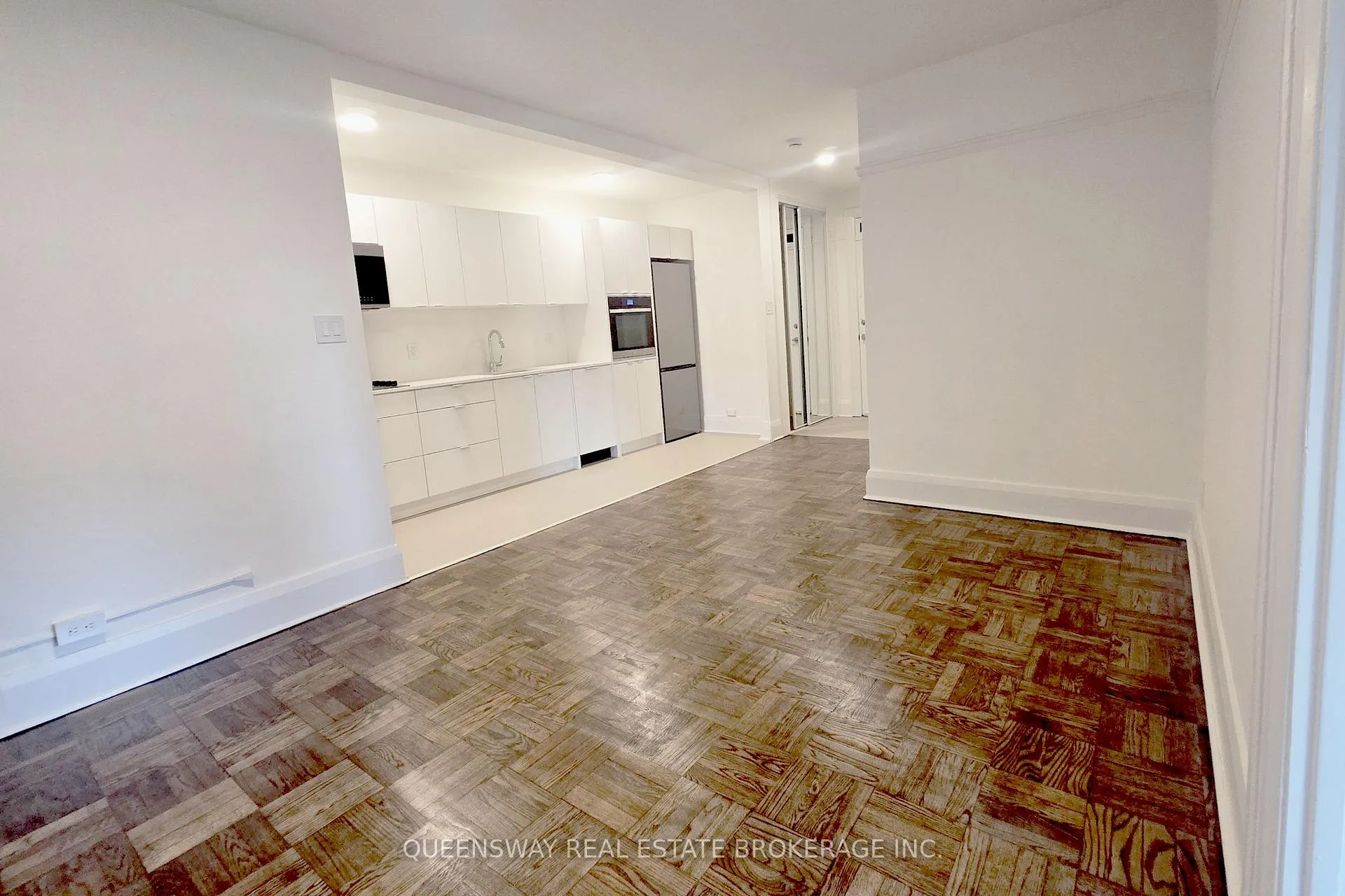 Photo 9 of Unit 508, 110 Wellesley Street E, Toronto, Church-Yonge Corridor — HOMEH