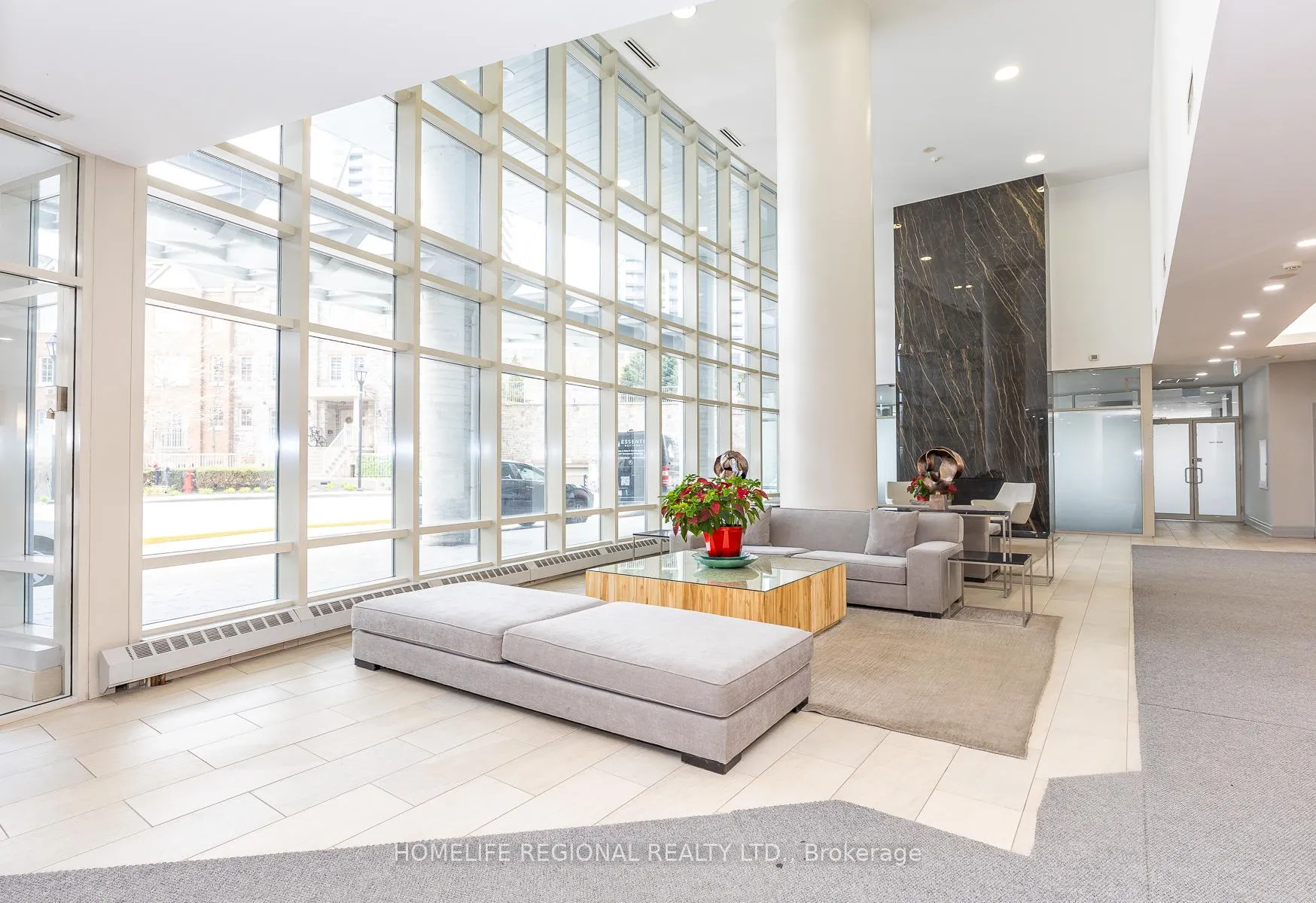 Photo 2 of Unit 204, 15 Windermere Avenue, Toronto, High Park-Swansea — HOMEH