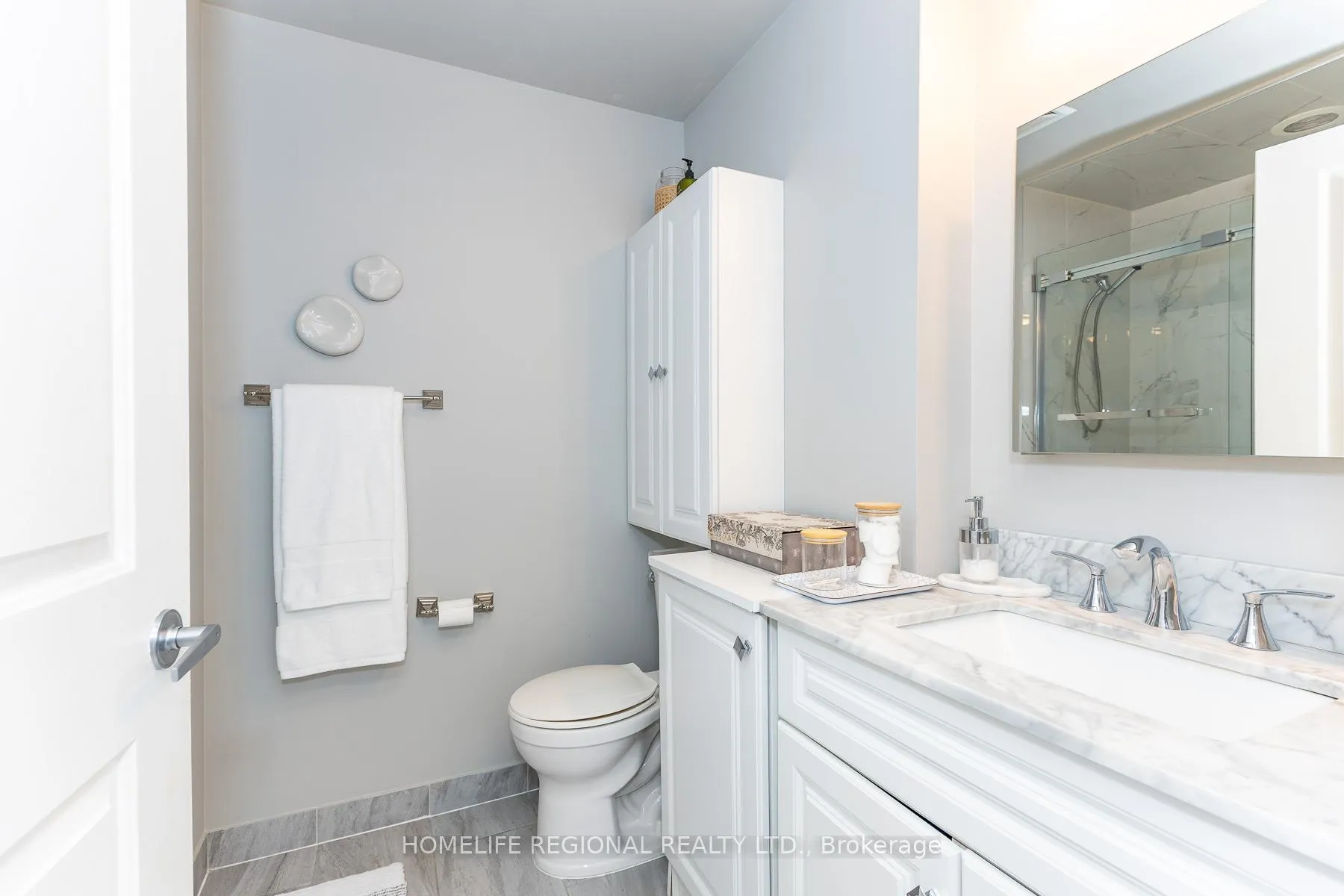 Photo 33 of Unit 204, 15 Windermere Avenue, Toronto, High Park-Swansea — HOMEH