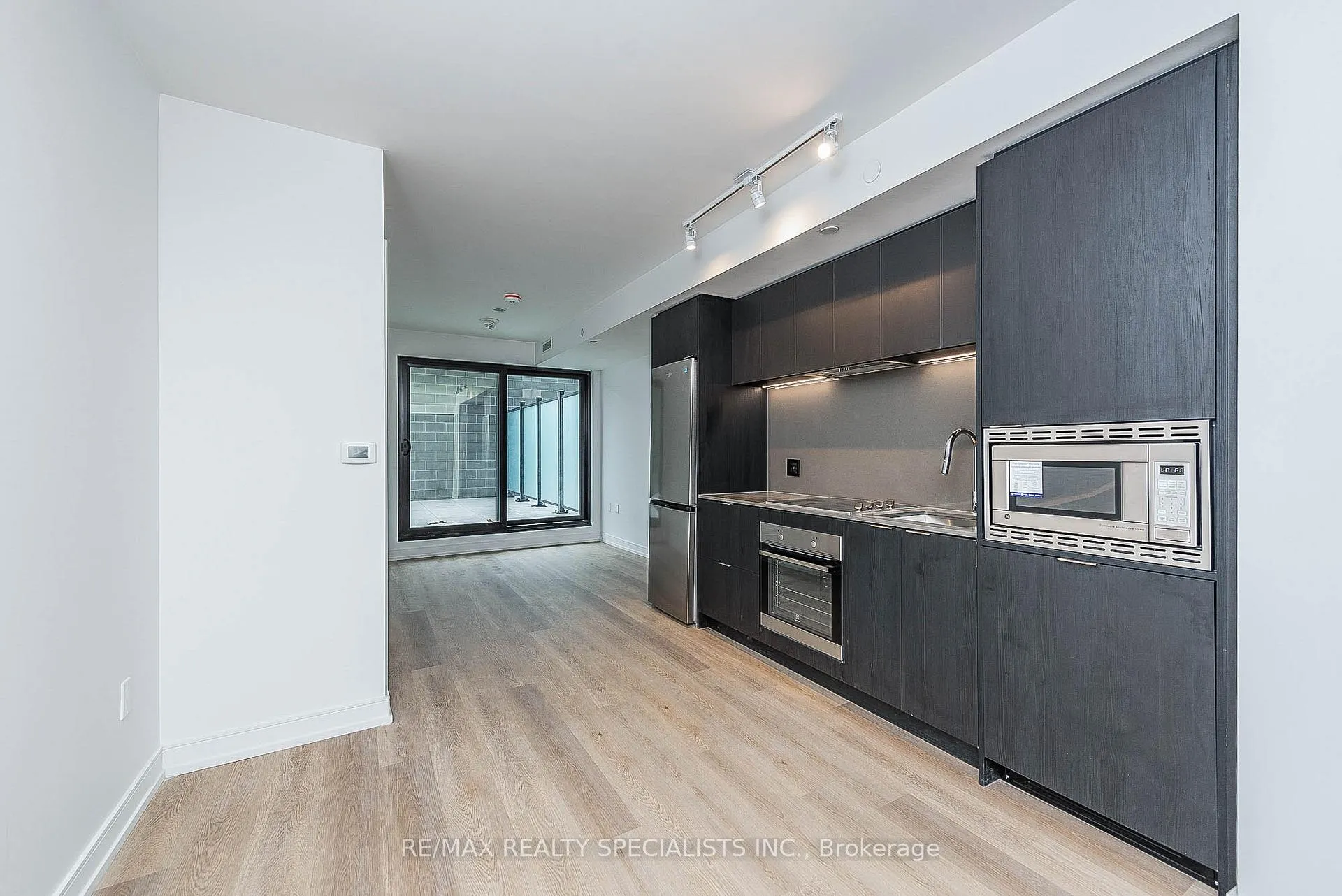 Photo 7 of Unit 305, 1 Jarvis Street, Hamilton, Beasley — HOMEH