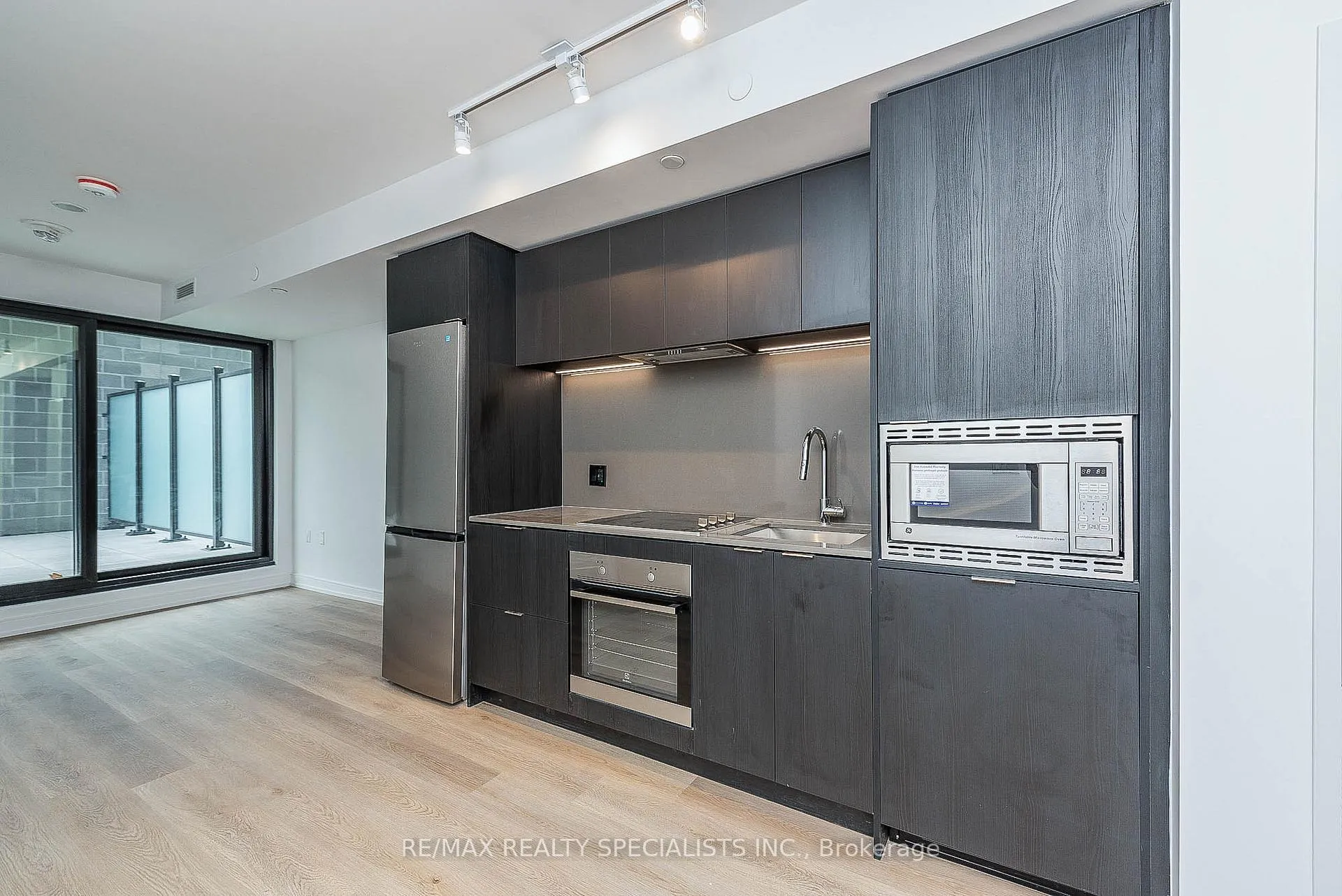 Photo 8 of Unit 305, 1 Jarvis Street, Hamilton, Beasley — HOMEH