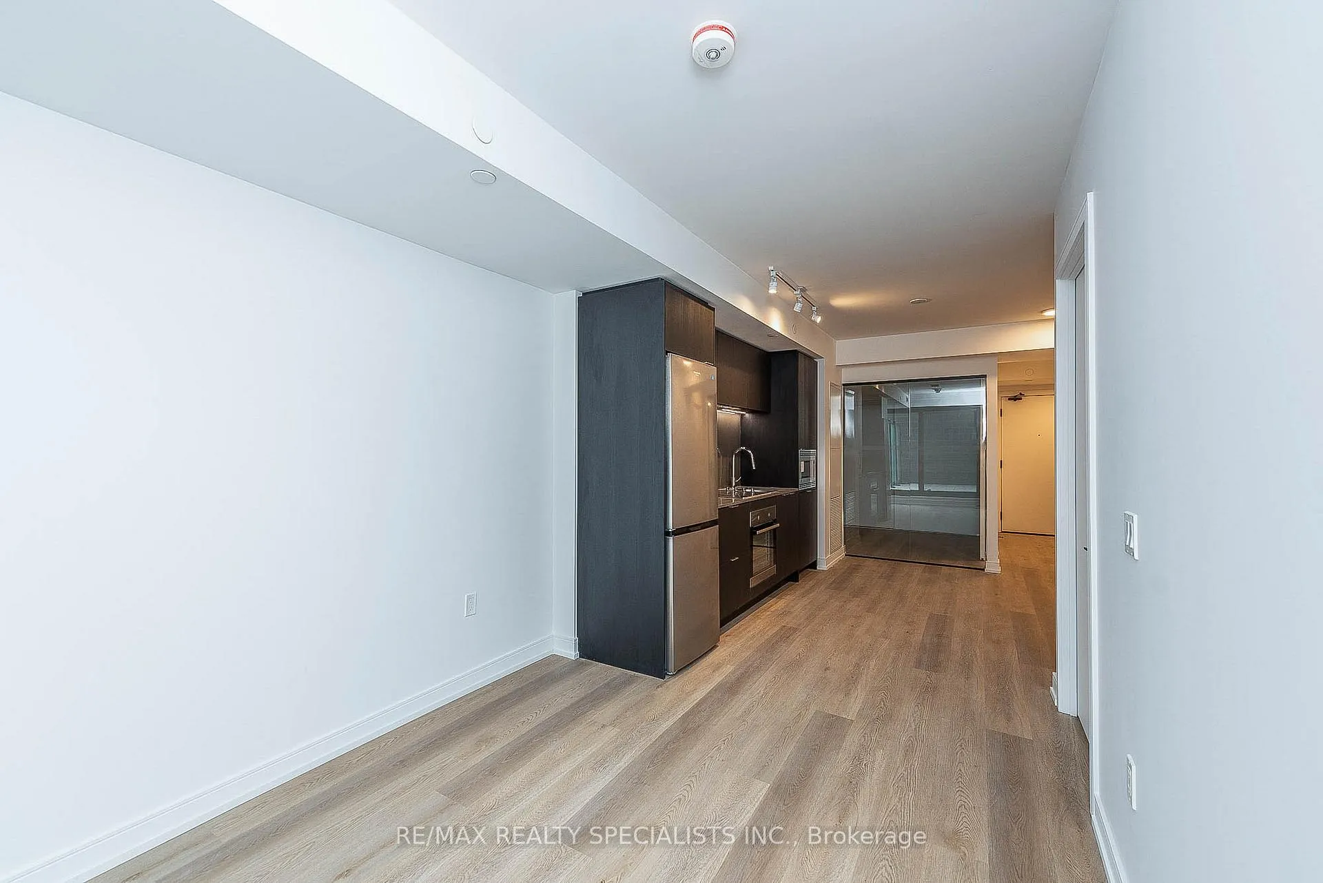 Photo 10 of Unit 305, 1 Jarvis Street, Hamilton, Beasley — HOMEH