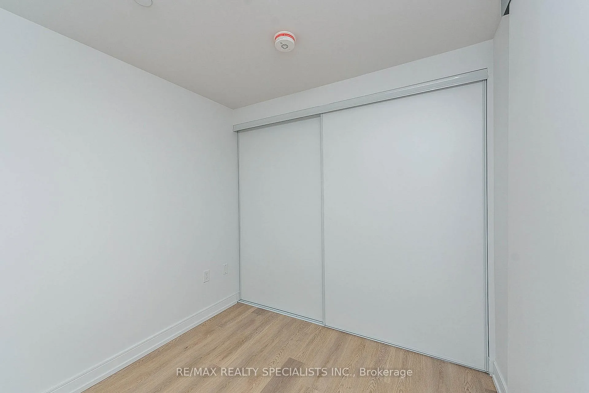 Photo 13 of Unit 305, 1 Jarvis Street, Hamilton, Beasley — HOMEH