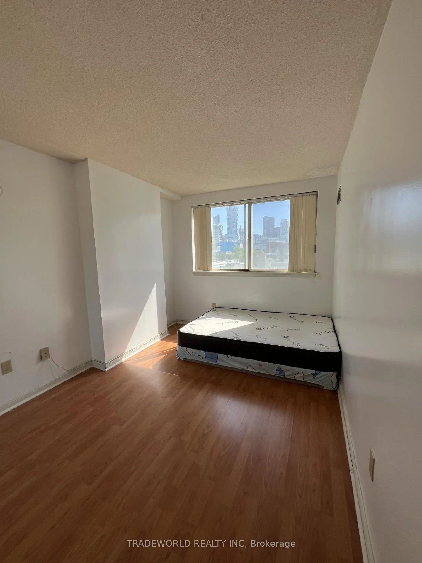 Photo 9 of Unit 520, 99 Cameron Street, Toronto, Kensington-Chinatown — HOMEH