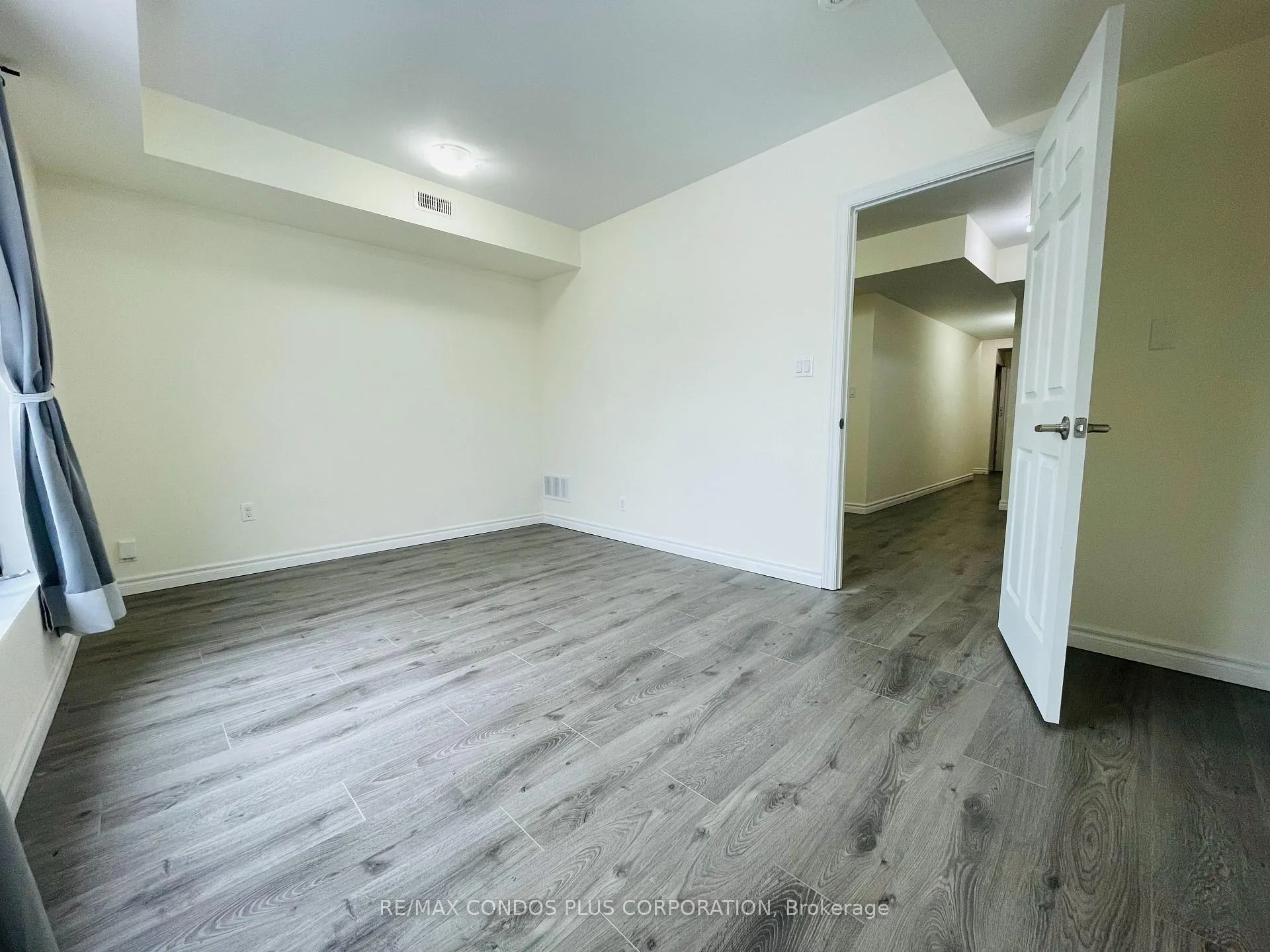 Photo 4 of Unit 2A, 721 Danforth Avenue, Toronto, Danforth — HOMEH