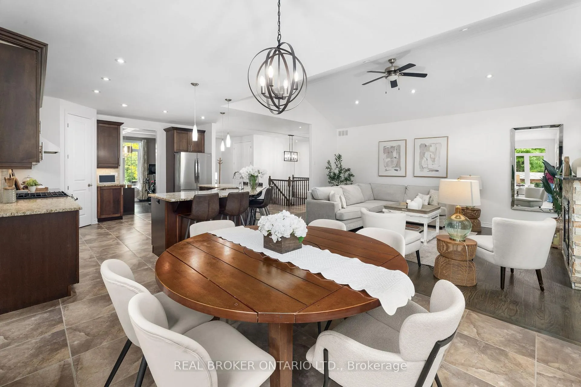 Photo 9 of 265 Justin Drive, Beckwith, Beckwith Twp — HOMEH