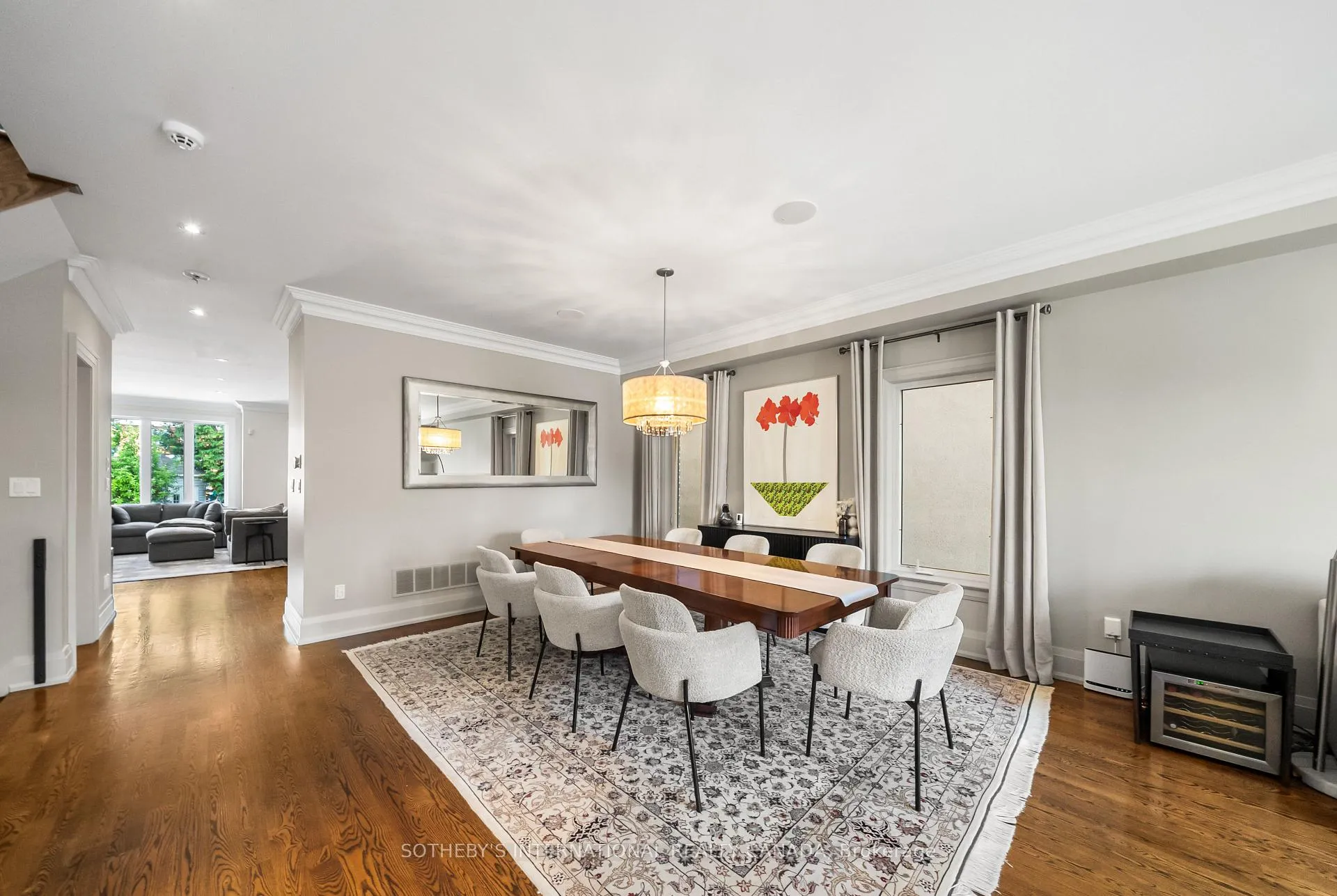 Photo 4 of 200 Donlea Drive, Toronto, Leaside — HOMEH