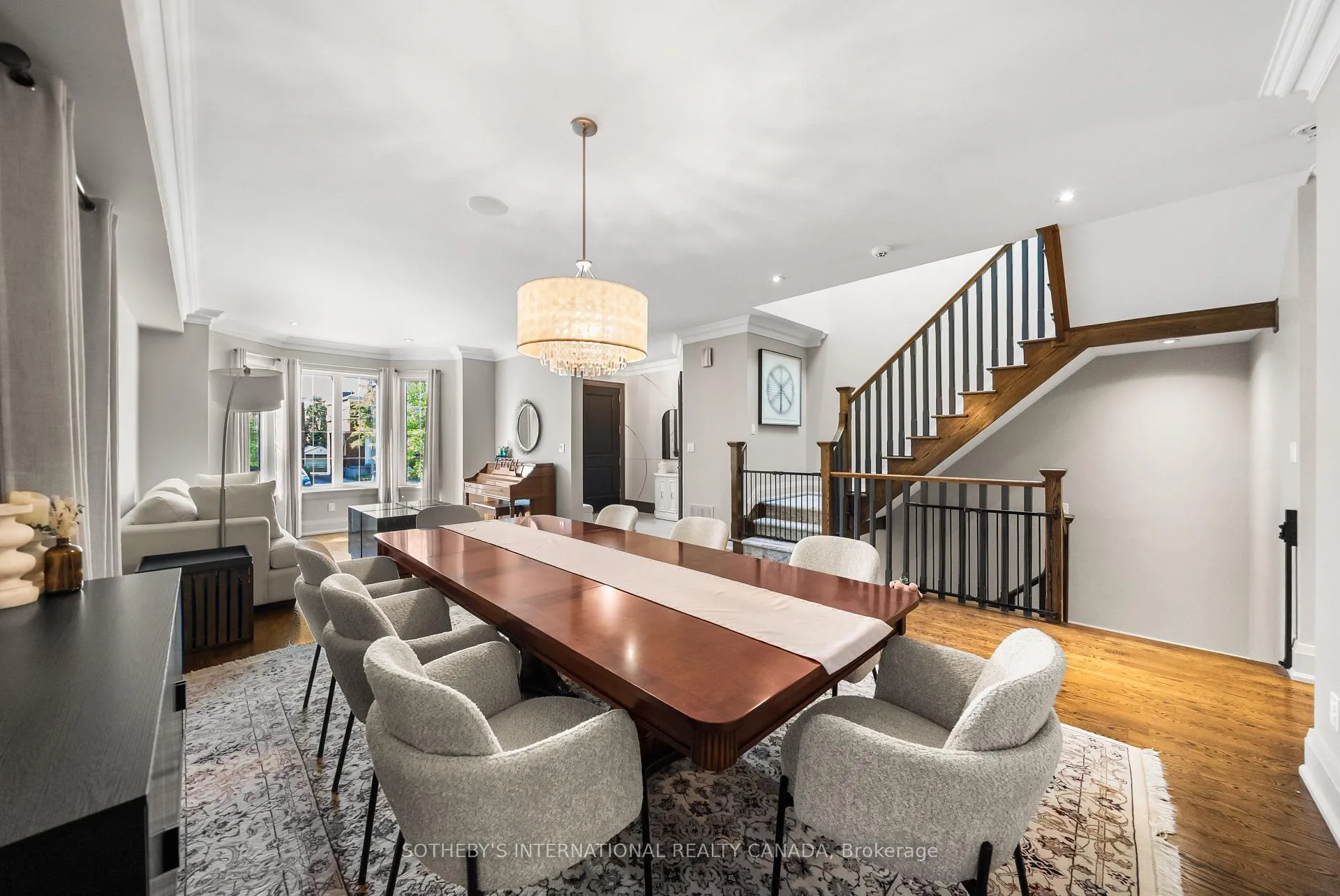 Photo 7 of 200 Donlea Drive, Toronto, Leaside — HOMEH