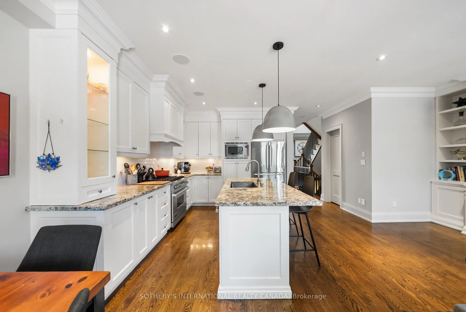 Photo 14 of 200 Donlea Drive, Toronto, Leaside — HOMEH