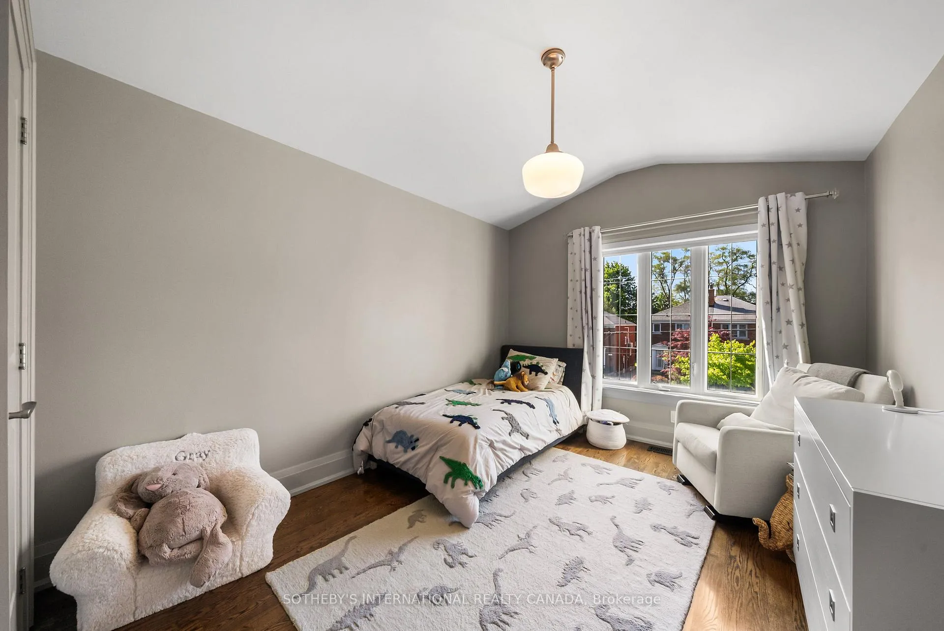 Photo 29 of 200 Donlea Drive, Toronto, Leaside — HOMEH