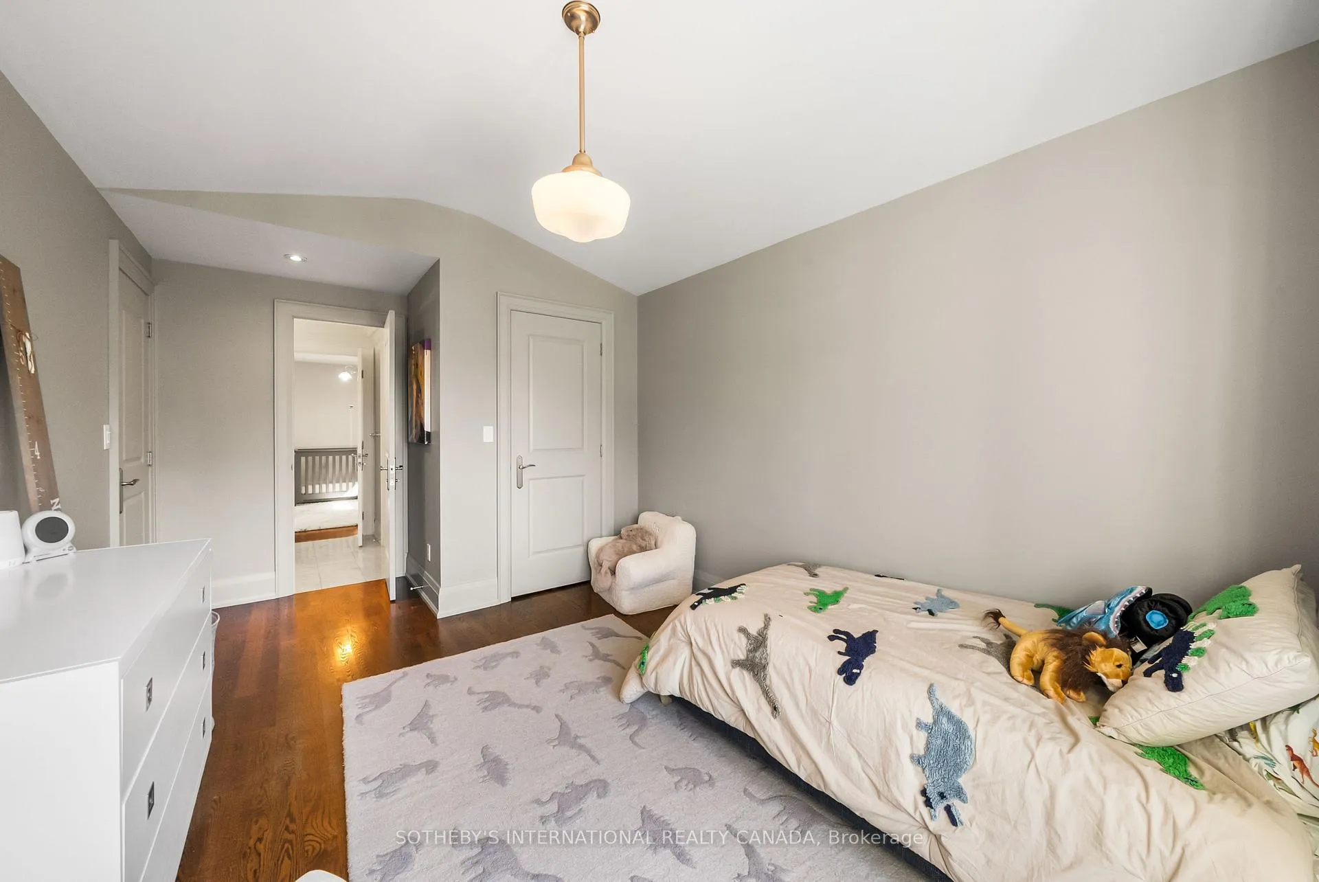 Photo 30 of 200 Donlea Drive, Toronto, Leaside — HOMEH