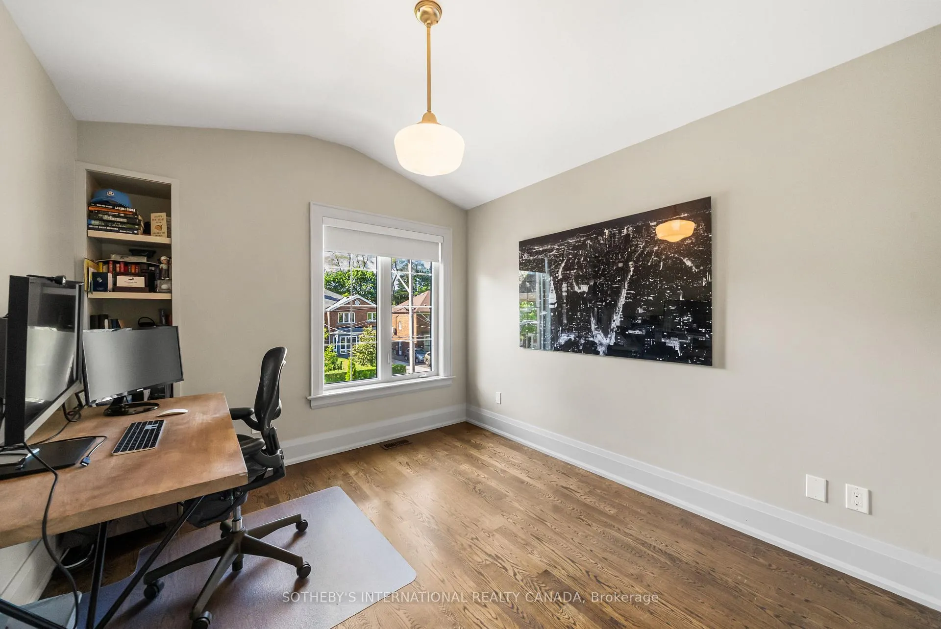 Photo 31 of 200 Donlea Drive, Toronto, Leaside — HOMEH