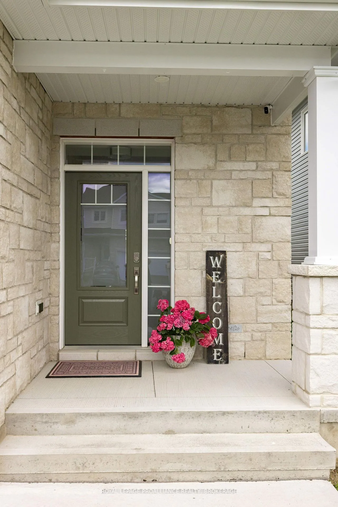 Photo 1 of 332 Buckthorn Drive, Kingston, City Northwest — HOMEH