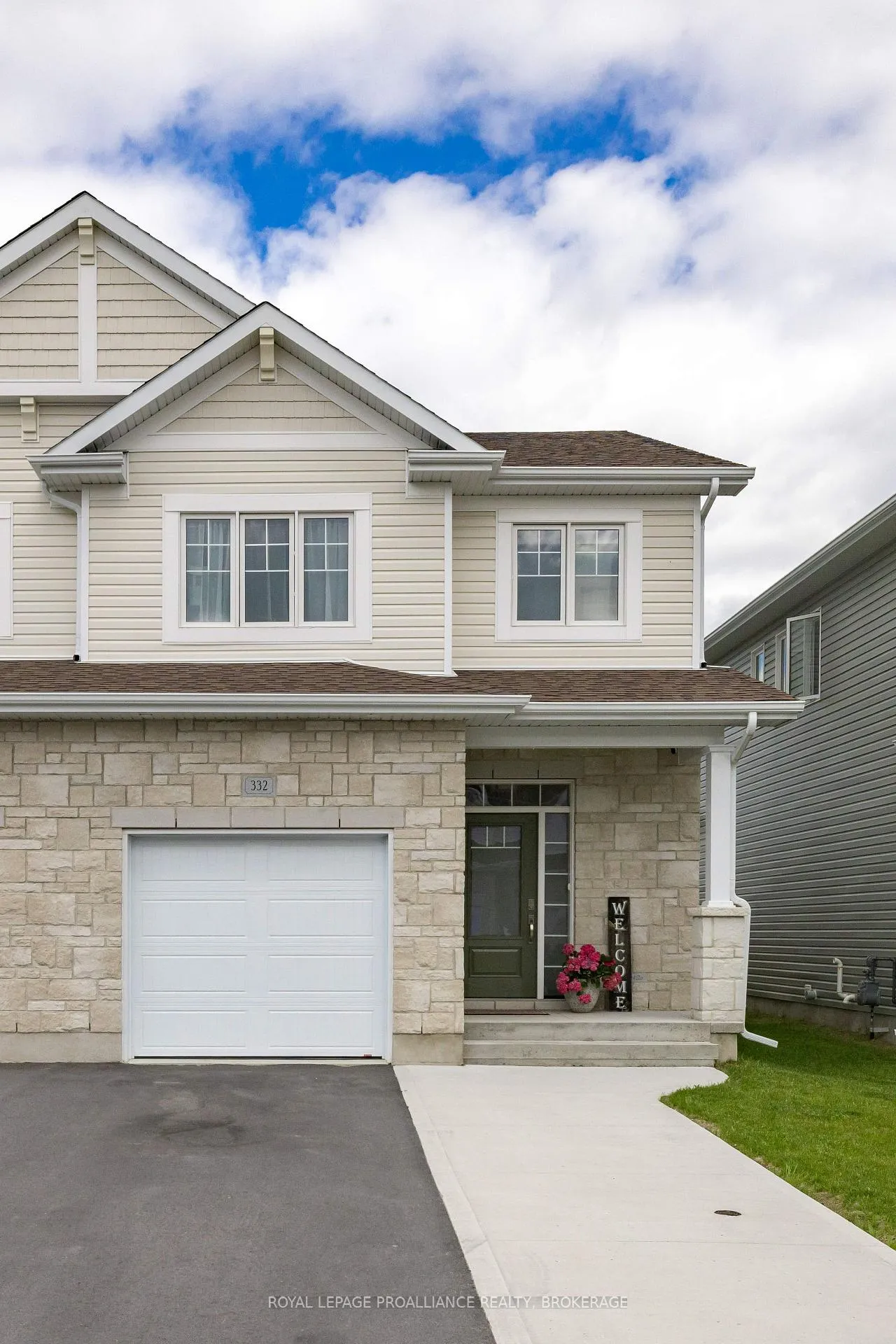 Photo 3 of 332 Buckthorn Drive, Kingston, City Northwest — HOMEH