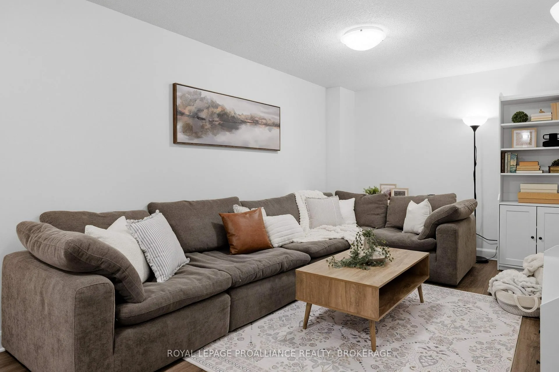 Photo 11 of 332 Buckthorn Drive, Kingston, City Northwest — HOMEH