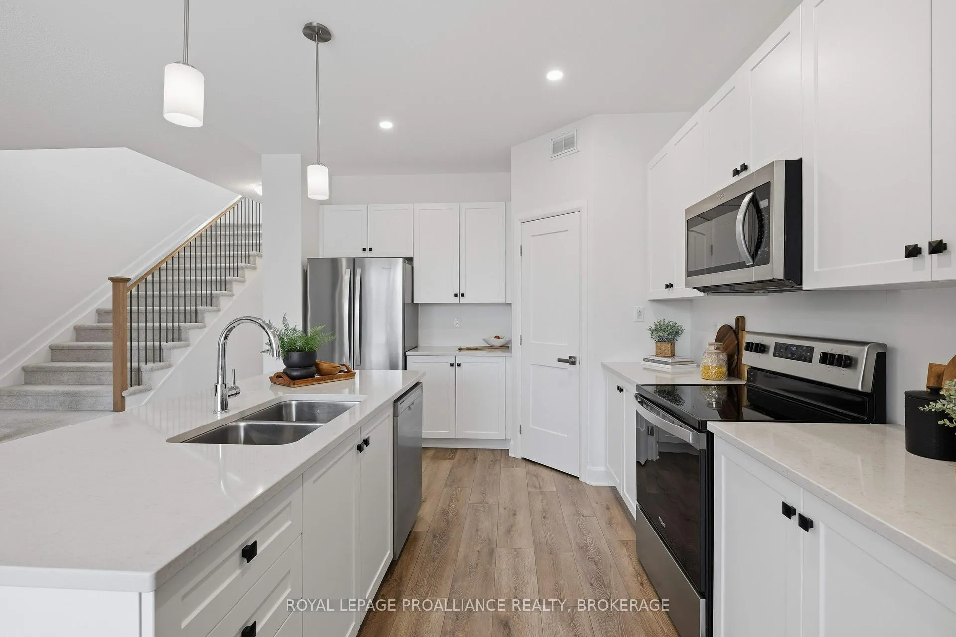Photo 31 of 332 Buckthorn Drive, Kingston, City Northwest — HOMEH