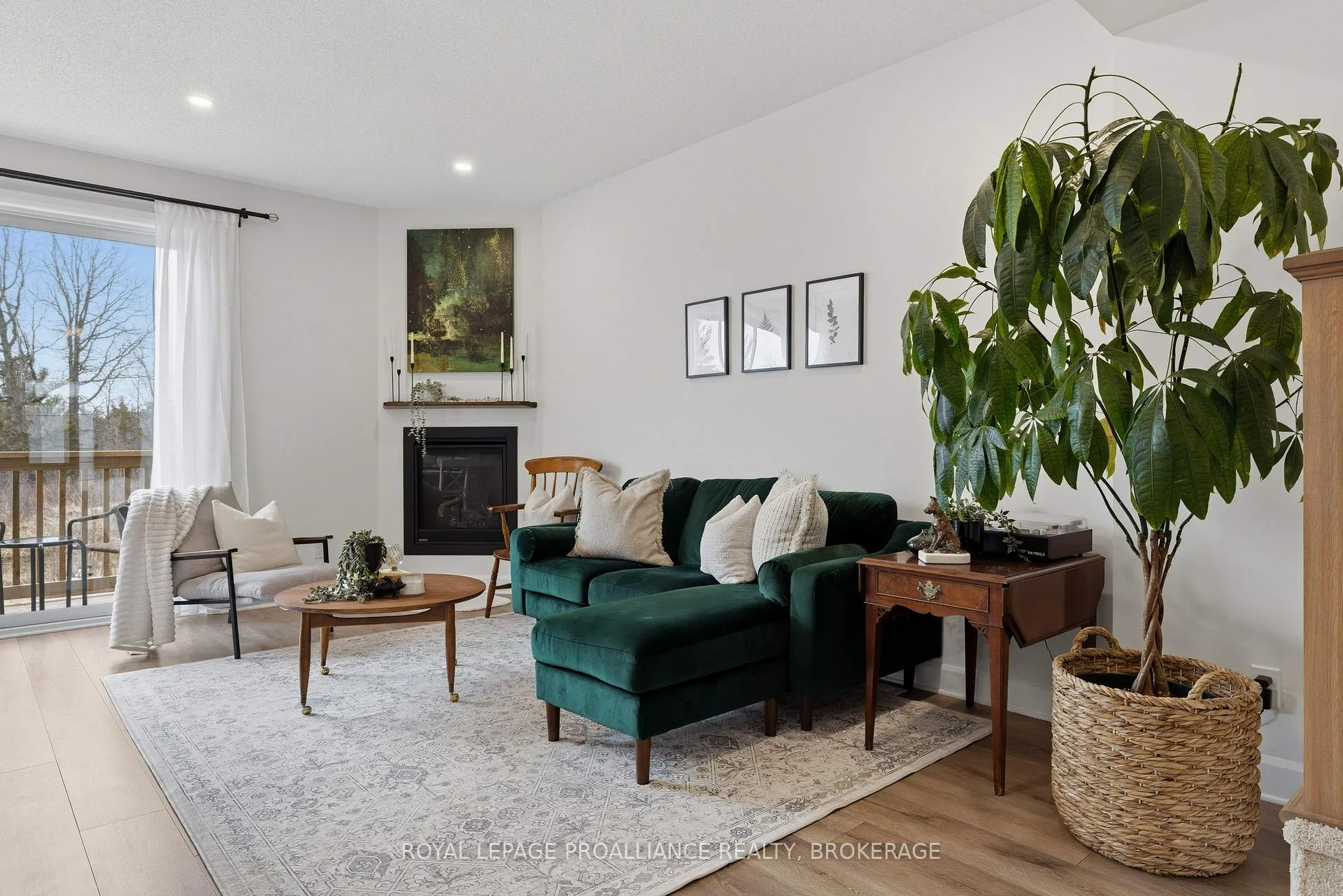 Photo 33 of 332 Buckthorn Drive, Kingston, City Northwest — HOMEH