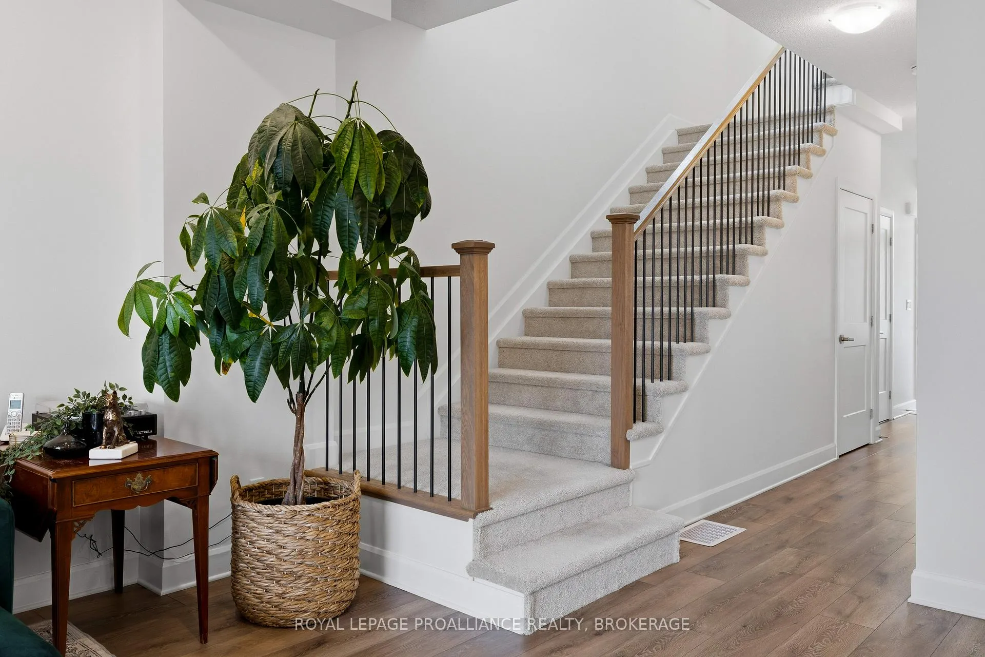 Photo 38 of 332 Buckthorn Drive, Kingston, City Northwest — HOMEH
