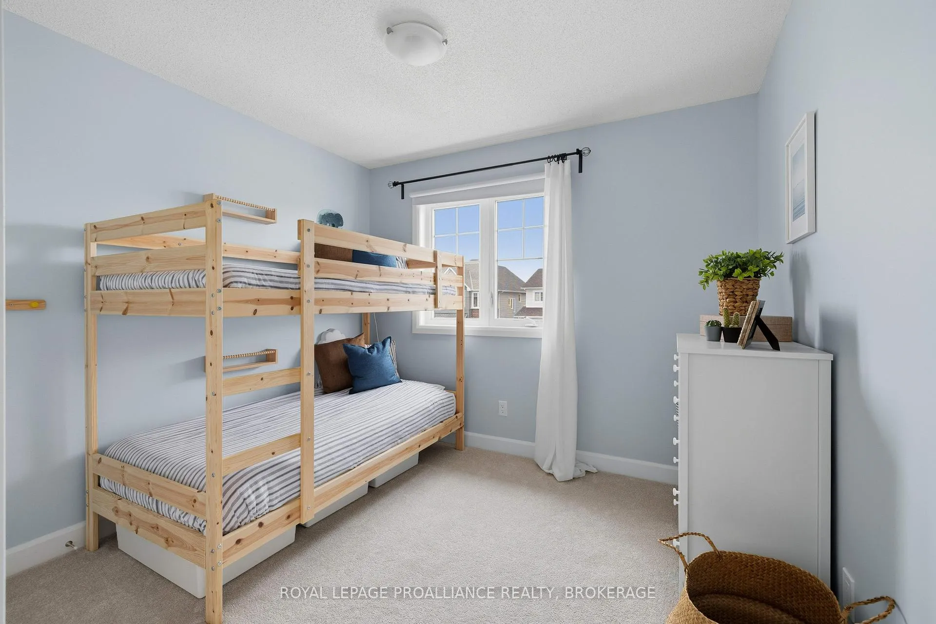 Photo 45 of 332 Buckthorn Drive, Kingston, City Northwest — HOMEH