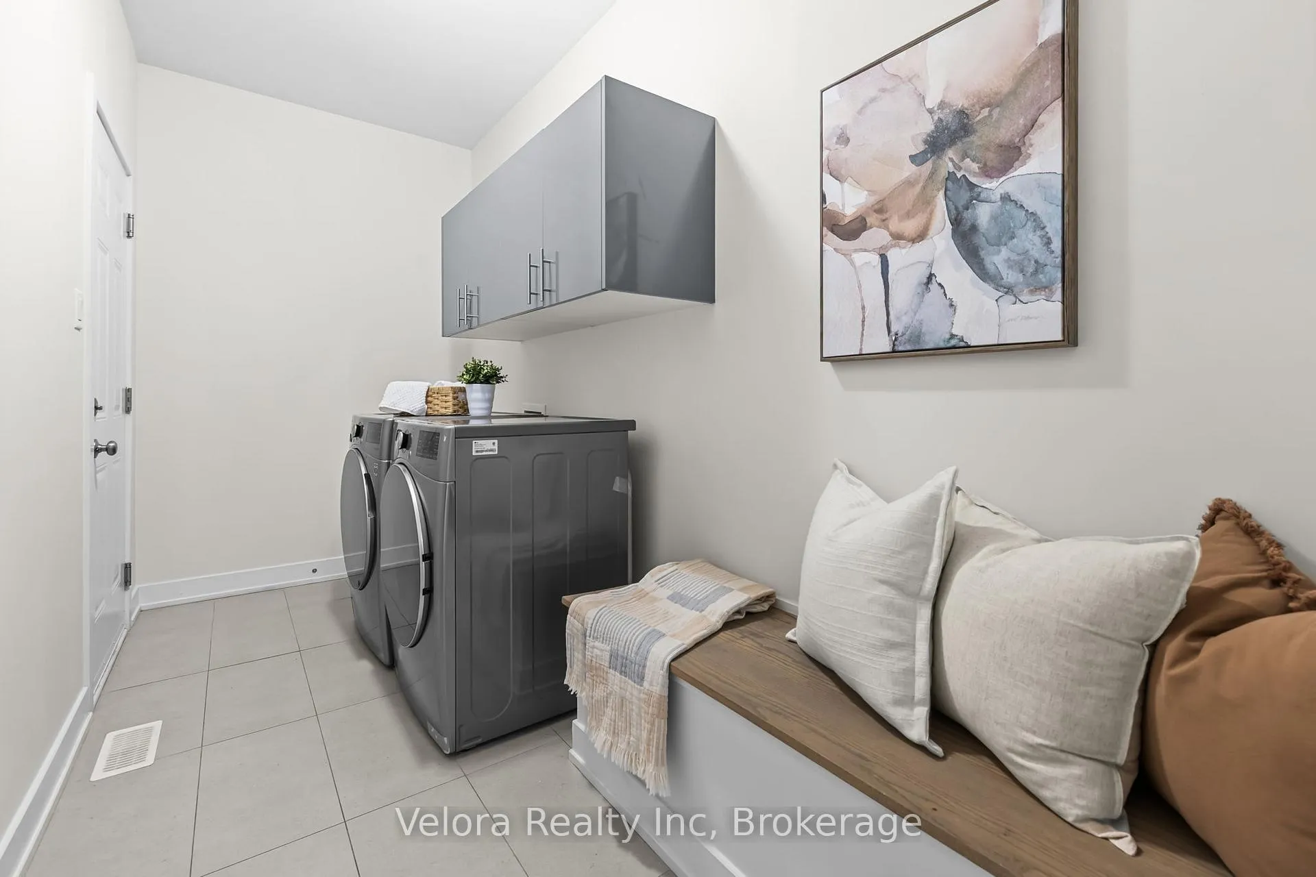 Photo 21 of 744 Cope Drive, Ottawa, Stittsville (South) — HOMEH