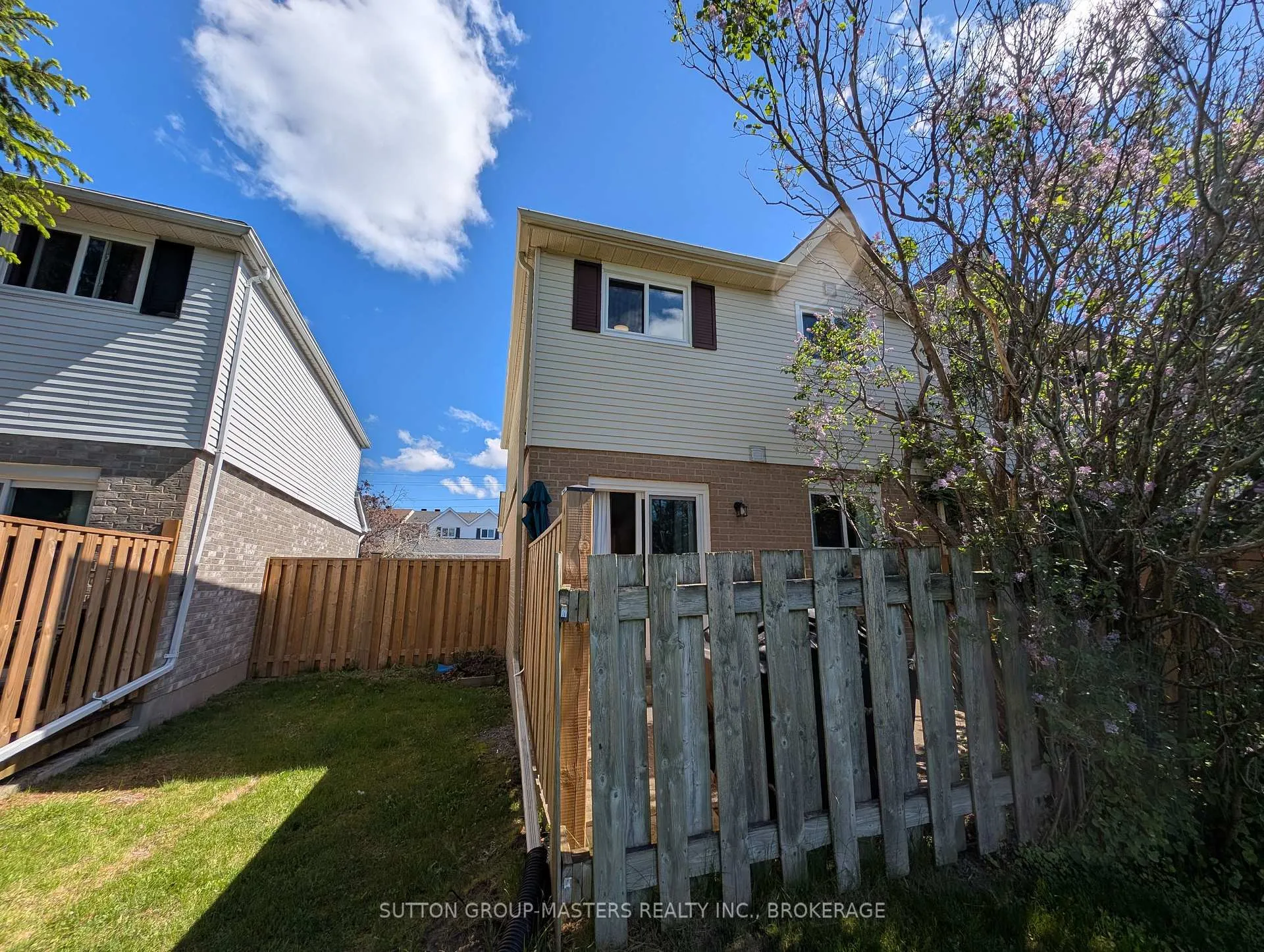 Photo 20 of Unit 77, 827 Datzell Lane, Kingston, South of Taylor-Kidd Blvd — HOMEH