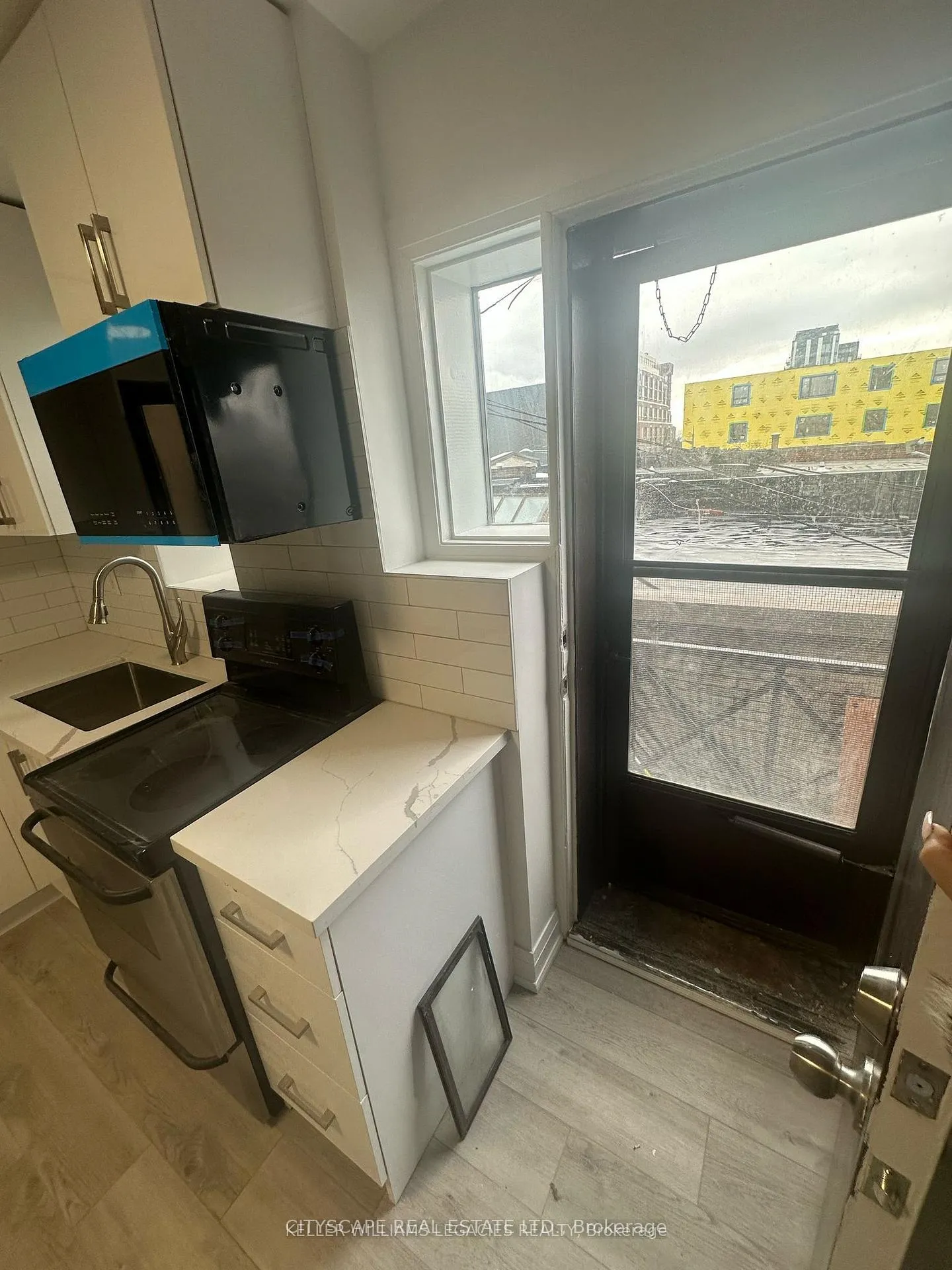 Photo 1 of Unit Unit 2, 1710 St Clair Avenue W, Toronto, Weston-Pellam Park — HOMEH
