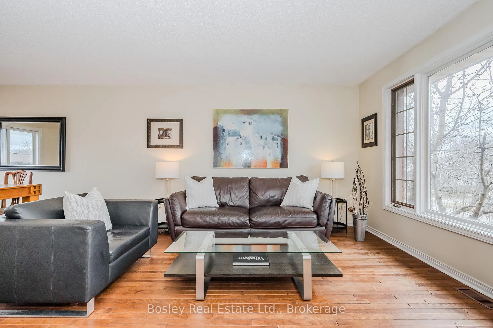 Photo 6 of 26 Brazolot Drive, Guelph, Kortright West — HOMEH
