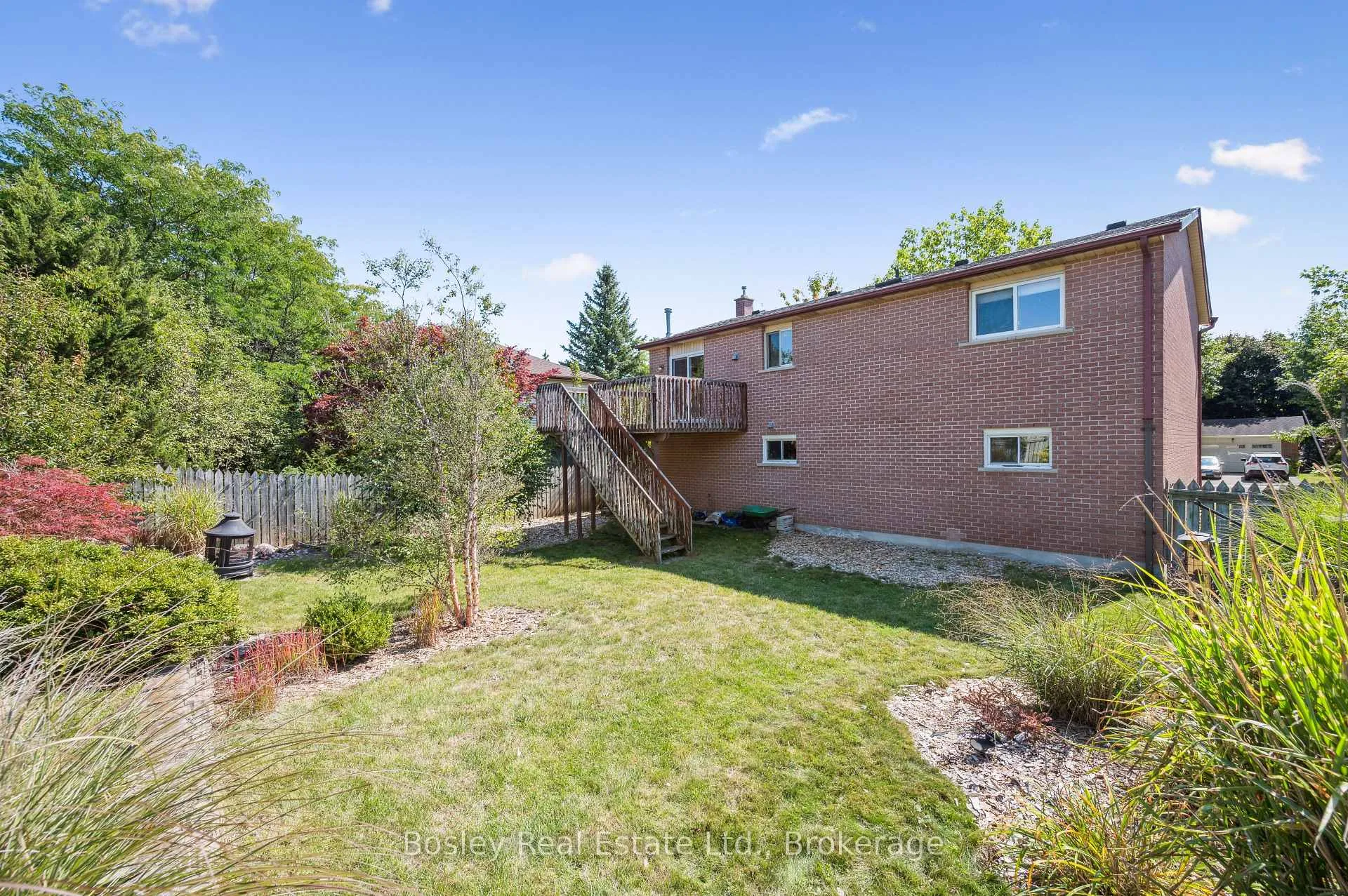 Photo 36 of 26 Brazolot Drive, Guelph, Kortright West — HOMEH
