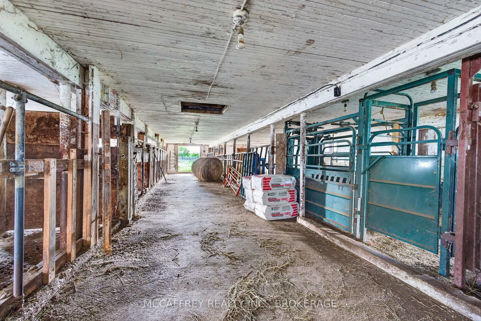 Photo 38 of 306 Abrams Road, Greater Napanee — HOMEH