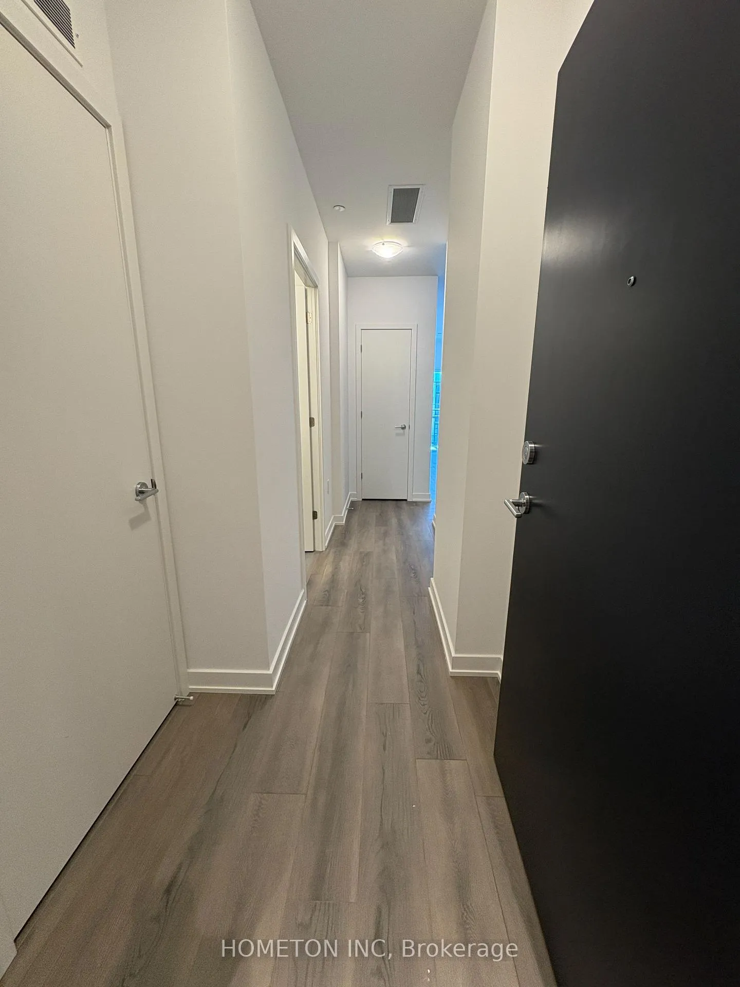 Photo 3 of Unit 813, 7439 Kingston Road, Scarborough, Rouge — HOMEH