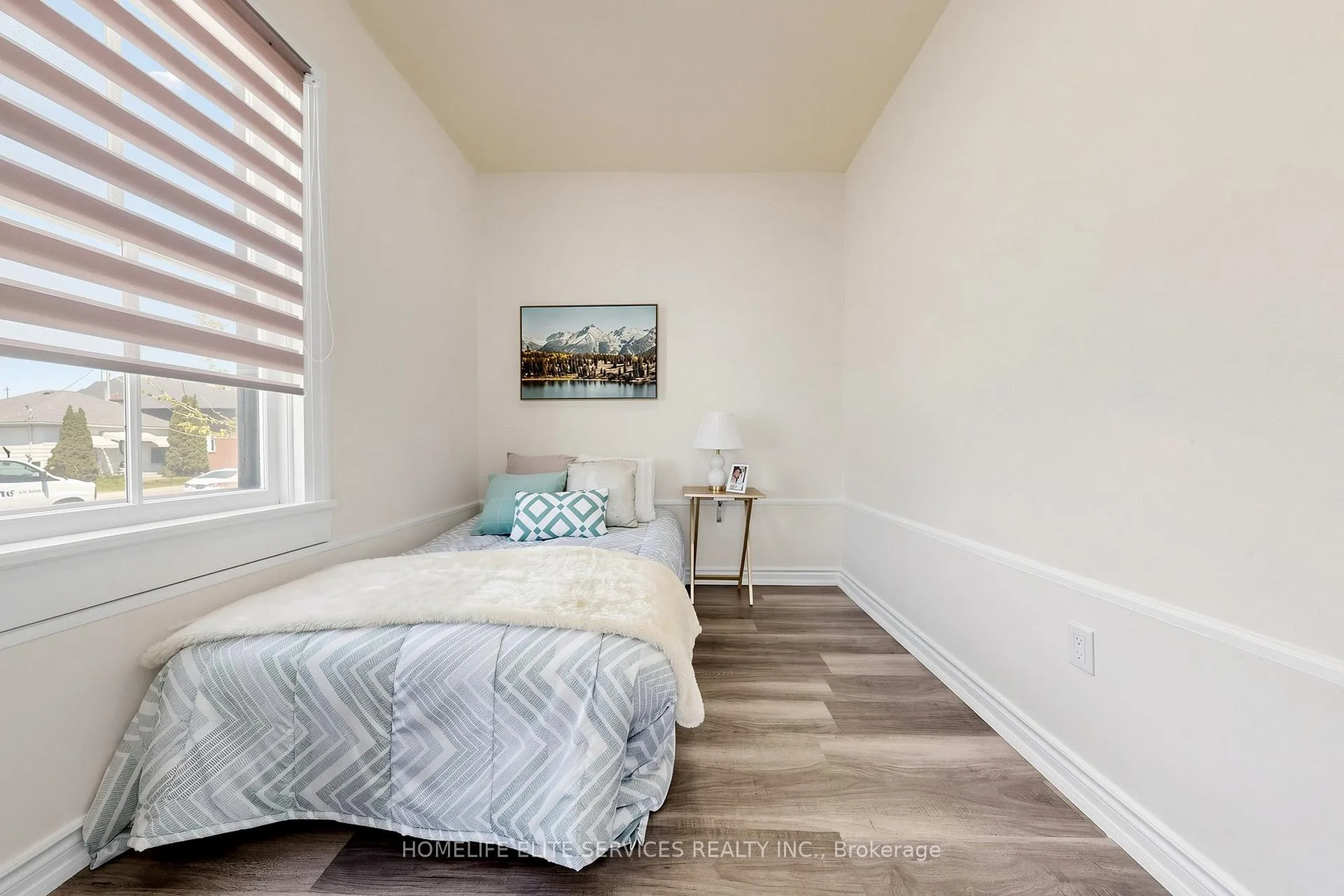 Photo 25 of 223 Bloor Street E, Oshawa, Lakeview — HOMEH