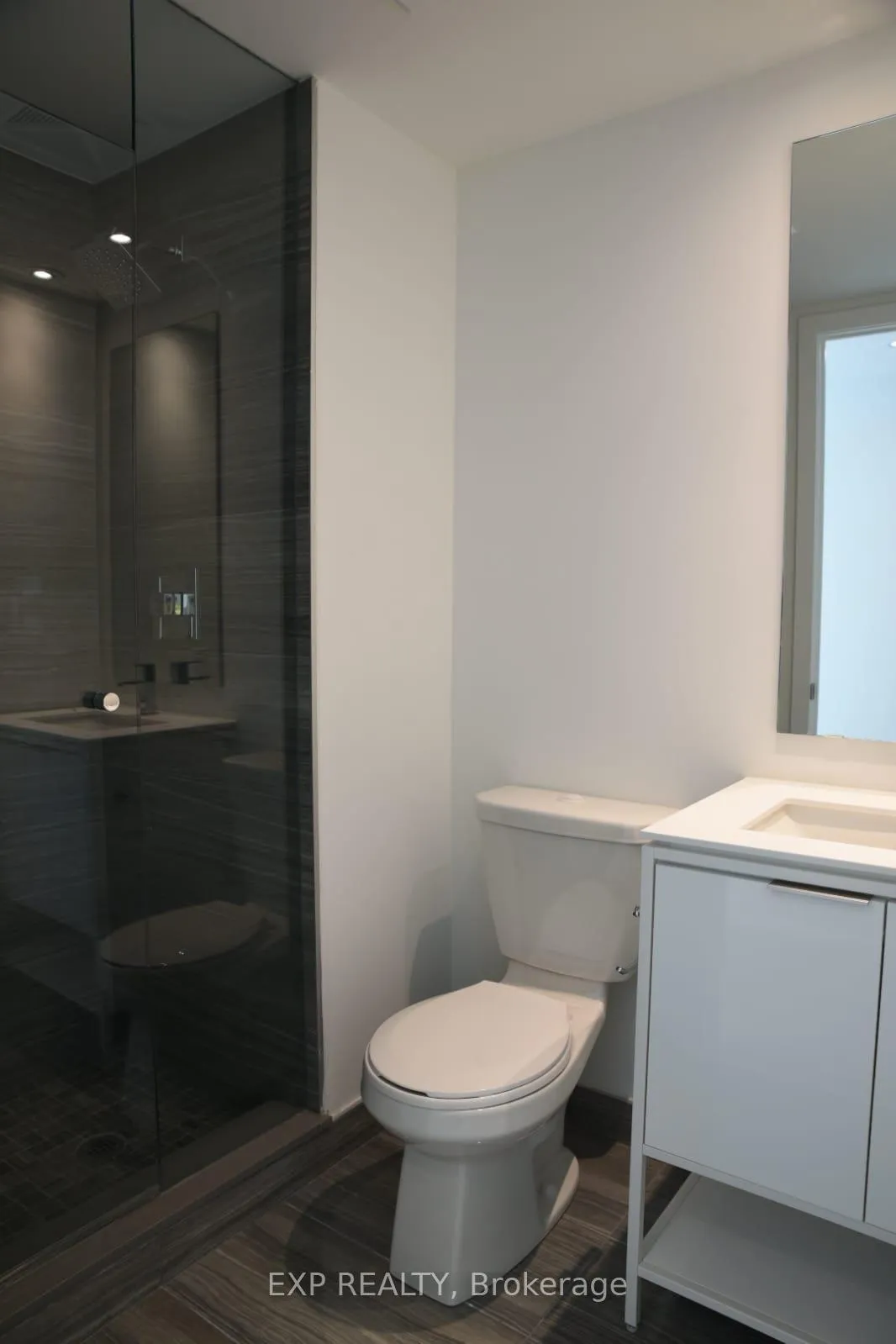 Photo 12 of Unit 1813, 77 Shuter Street, Toronto, Church-Yonge Corridor — HOMEH