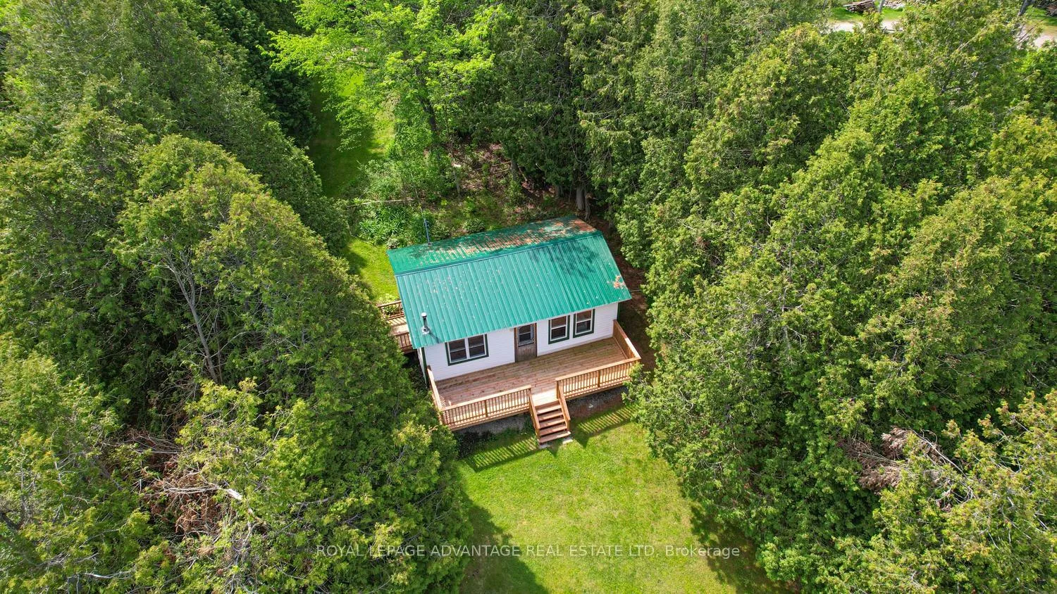 Photo 1 of 236 Hall's Lane, Tay Valley, Bathurst/Burgess & Sherbrooke (Bathurst) Twp — HOMEH