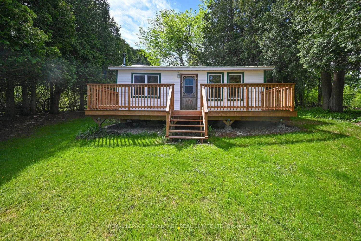Photo 2 of 236 Hall's Lane, Tay Valley, Bathurst/Burgess & Sherbrooke (Bathurst) Twp — HOMEH