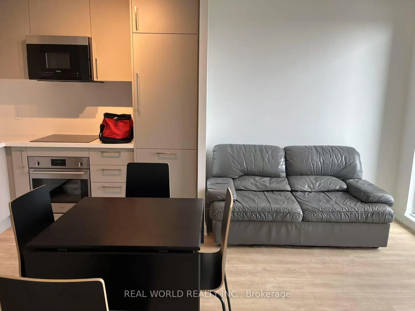 Photo 4 of Unit 611, 38 Andre de Grasse Street, Markham, Unionville — HOMEH