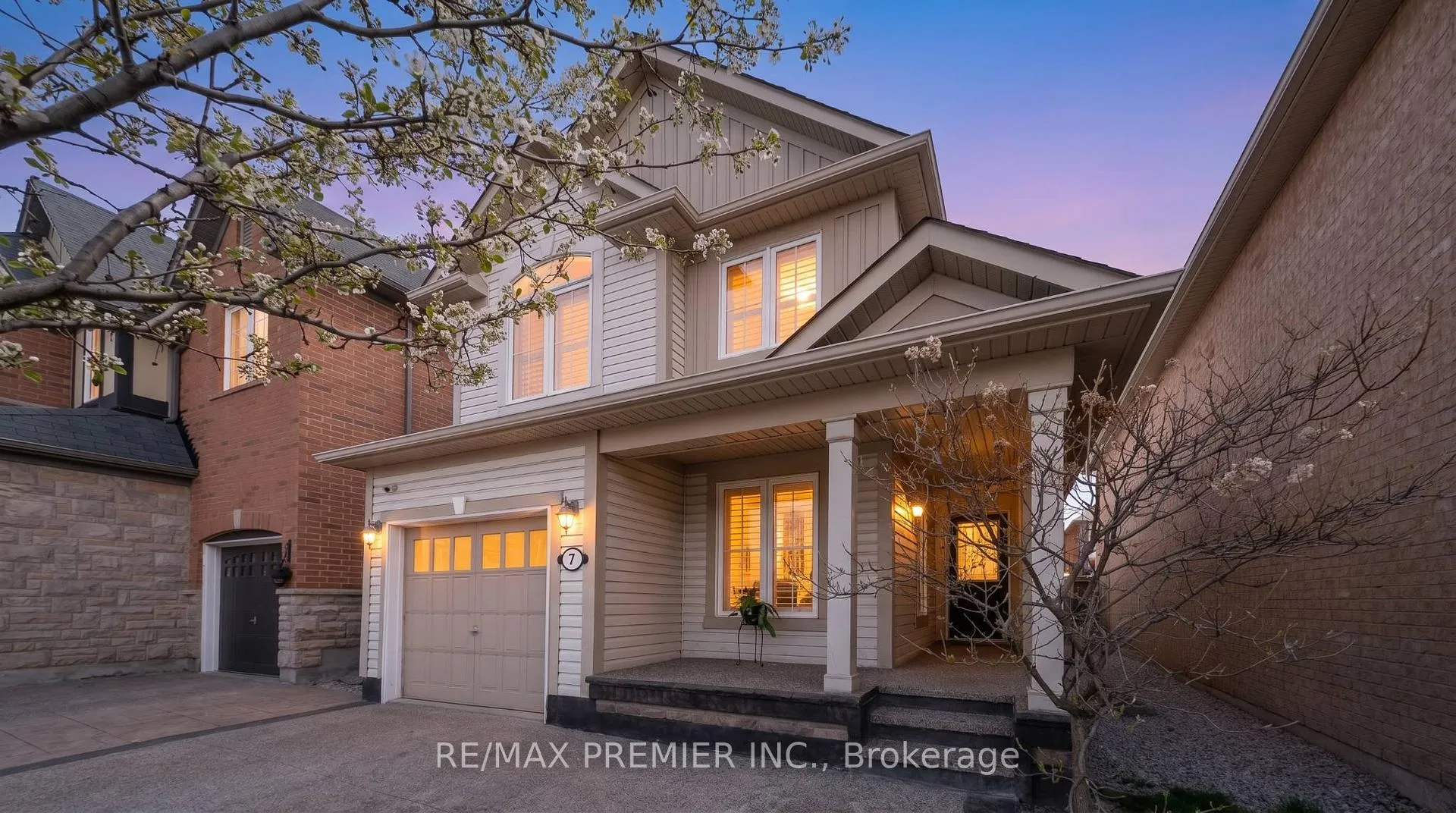 Photo 1 of 7 Stemford Road, Brampton, Northwest Brampton — HOMEH
